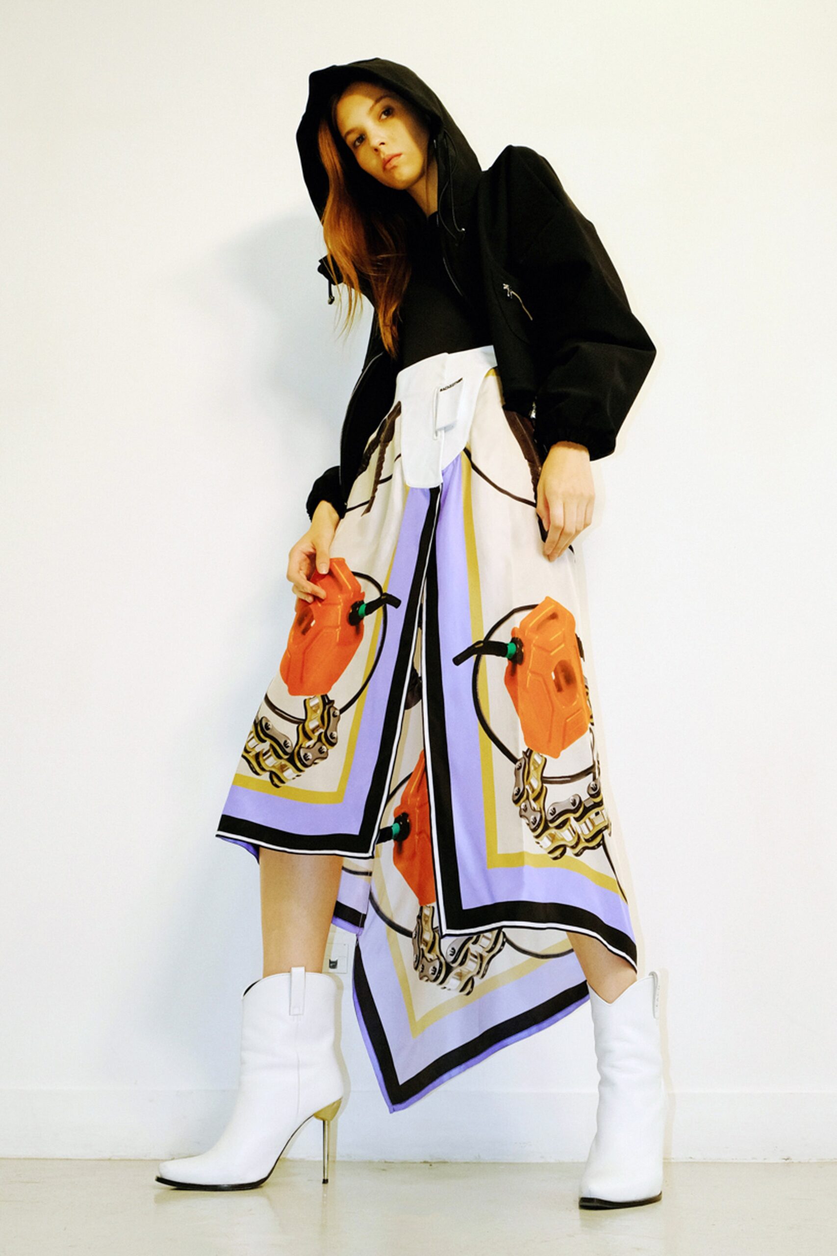Each x Other Resort 19 Look 25
