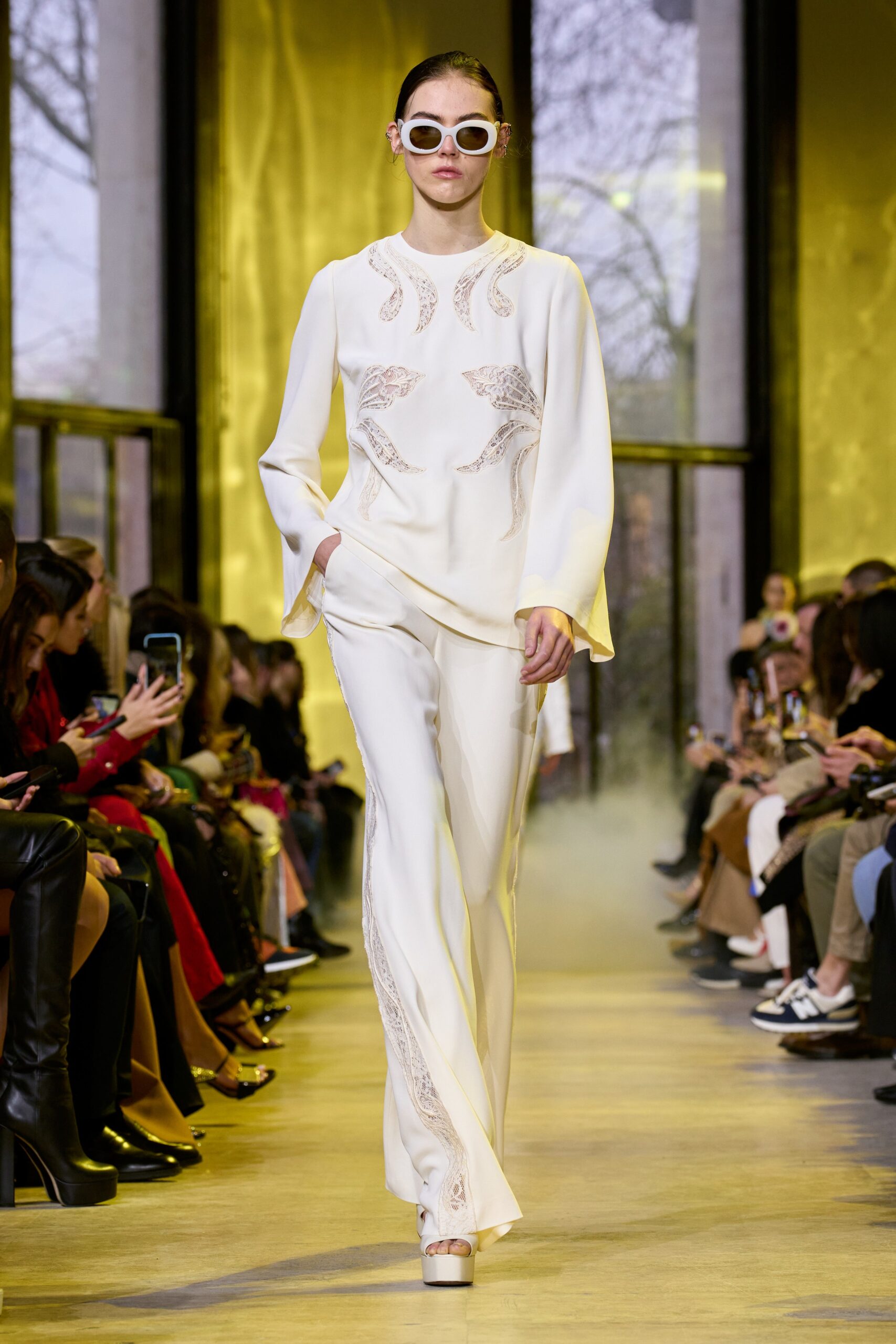 Elie Saab F/W 23 Look 26