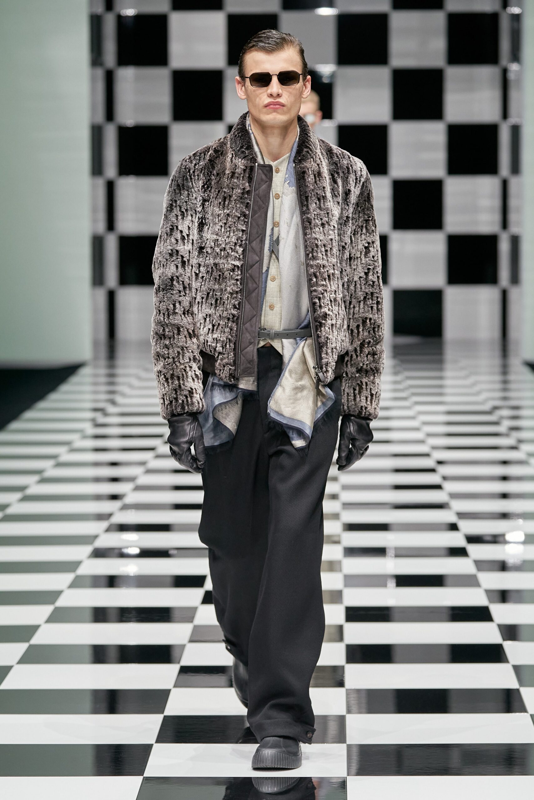 Emporio Armani F/W 22 Look 26