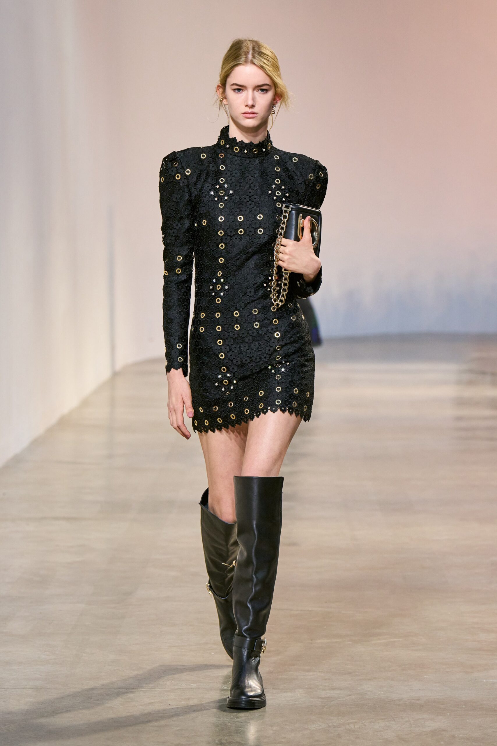 Elie Saab F/W 22 Look 27