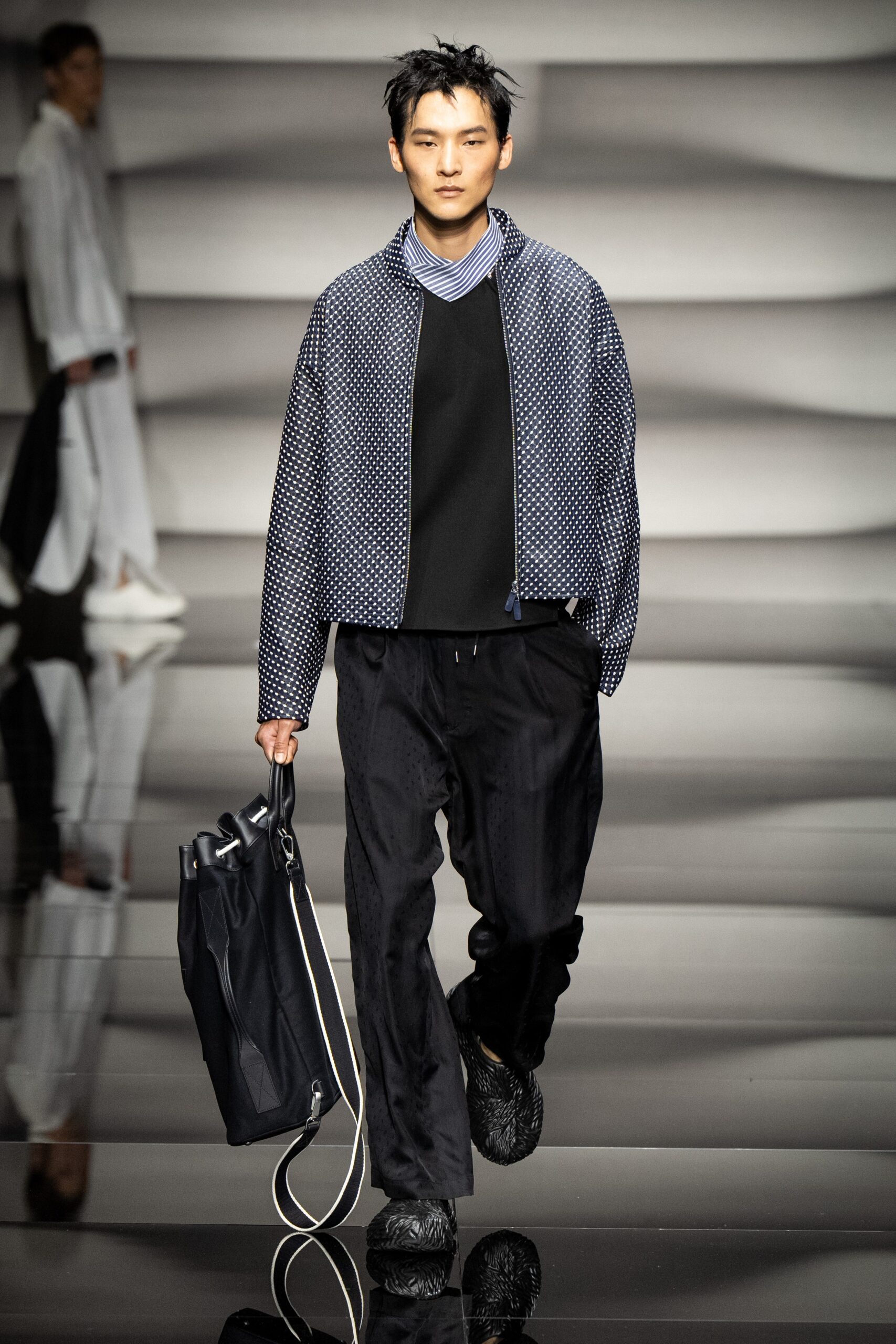 Emporio Armani S/S 23 Menswear Look 27