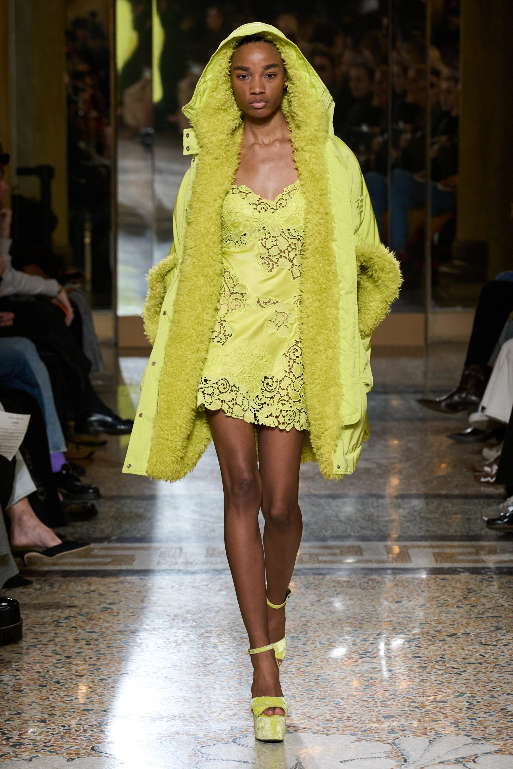 Ermanno Scervino F/W 23 Look 26