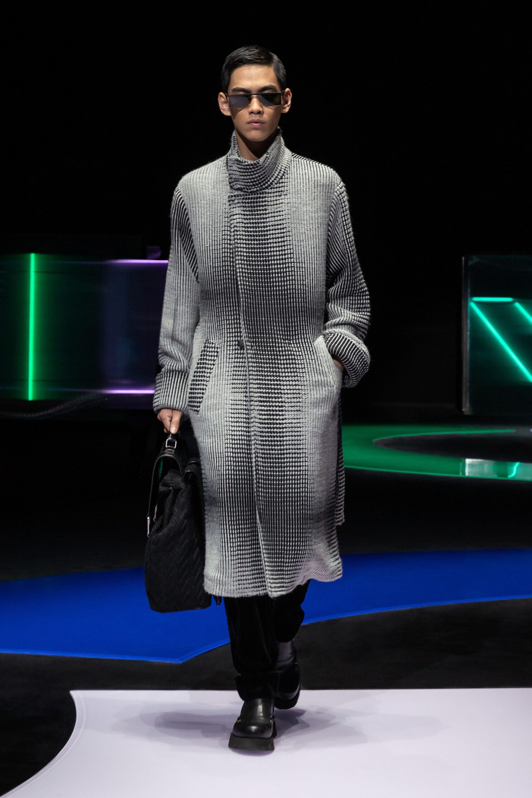 Emporio Armani F/W 21 Look 29