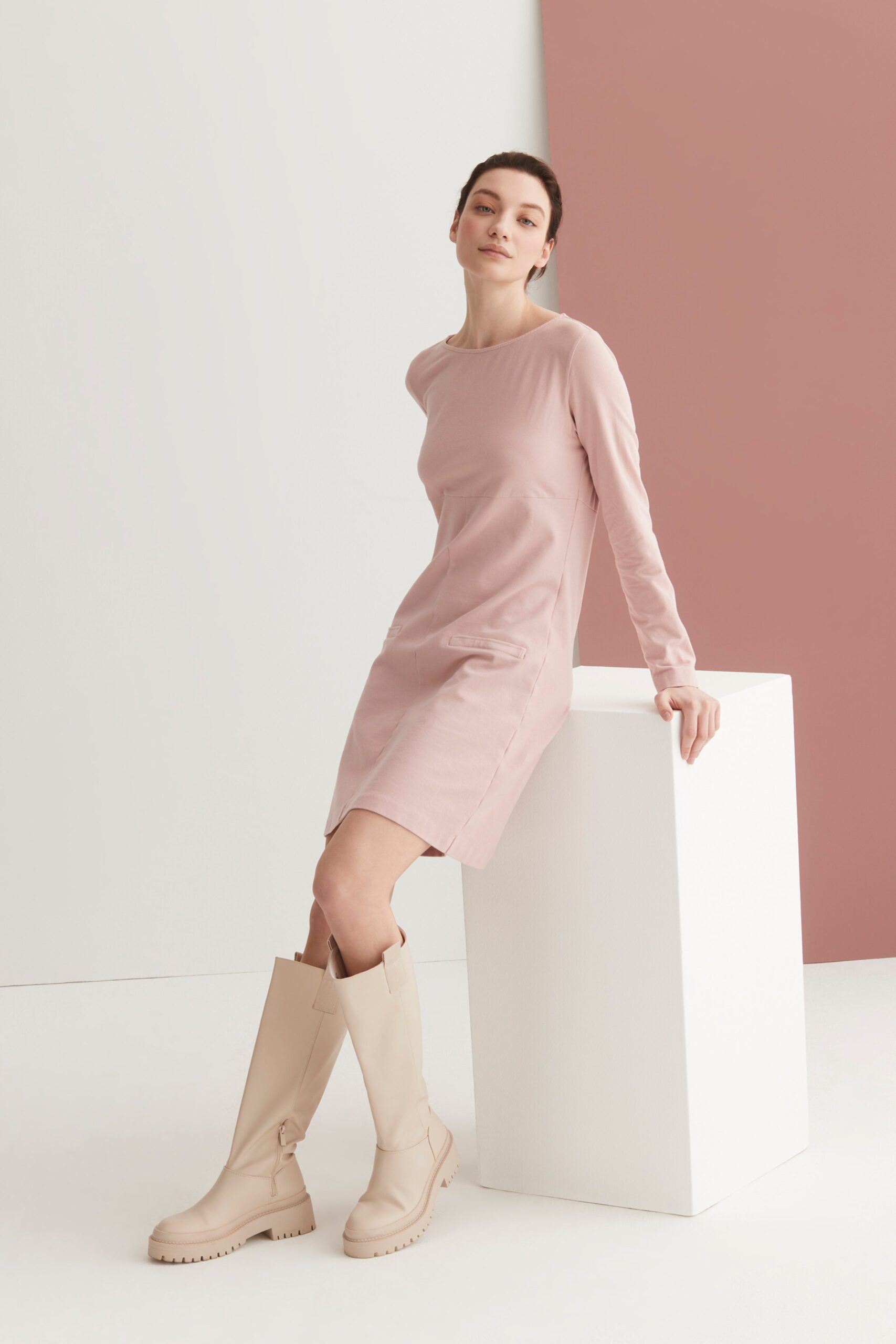 European Culture F/W 22 Look 29