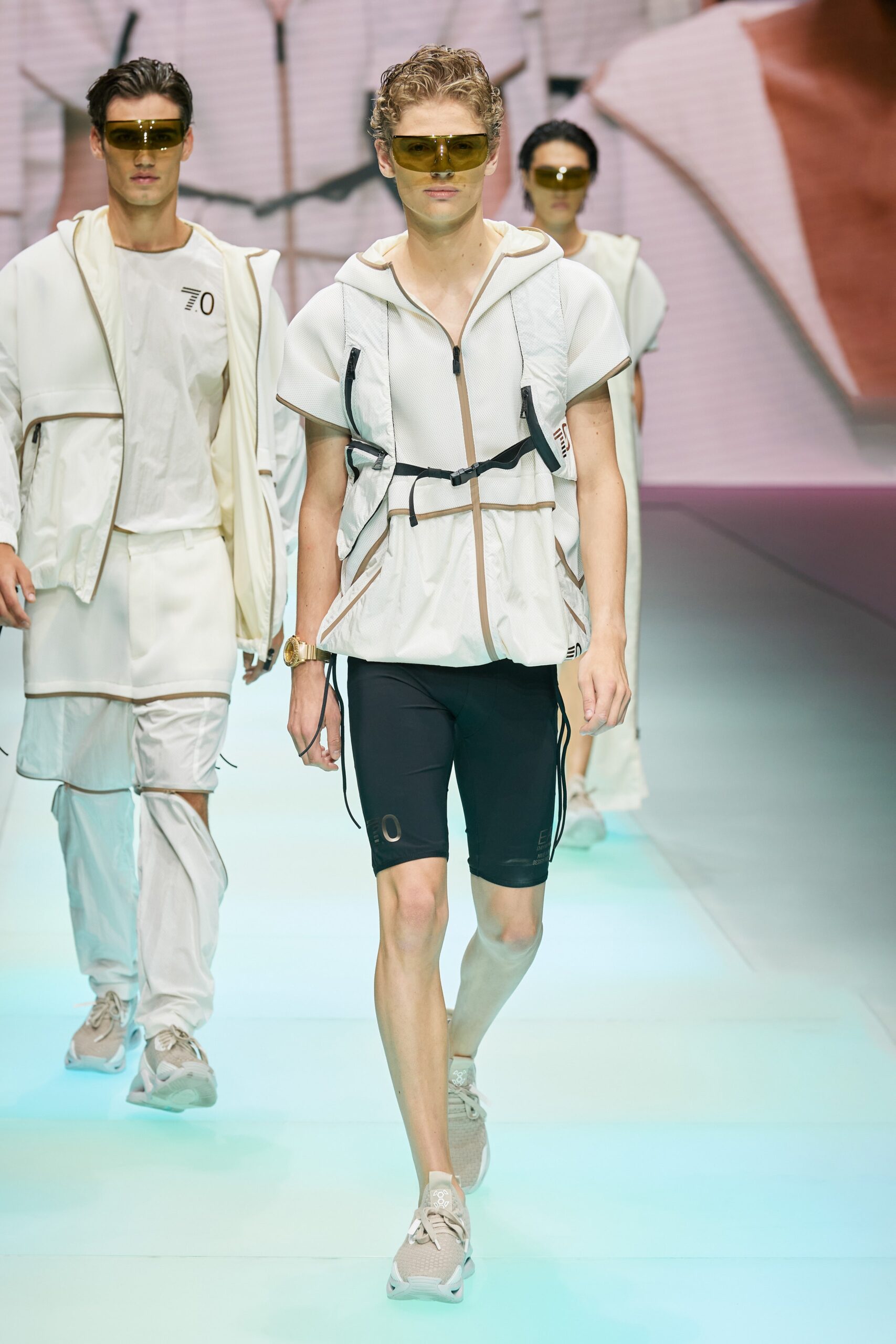 Emporio Armani S/S 22 Look 31