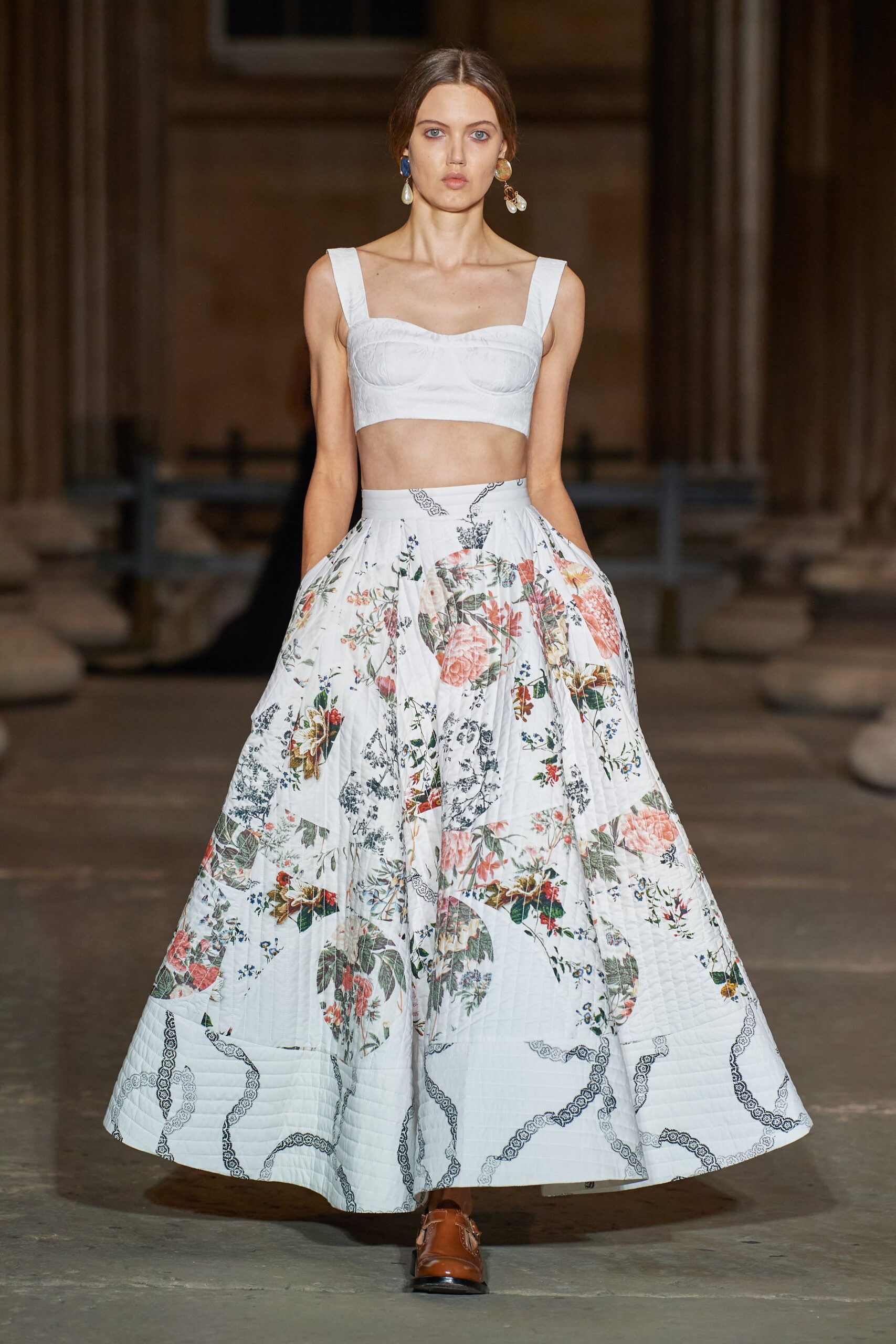 Erdem S/S 22 Look 31