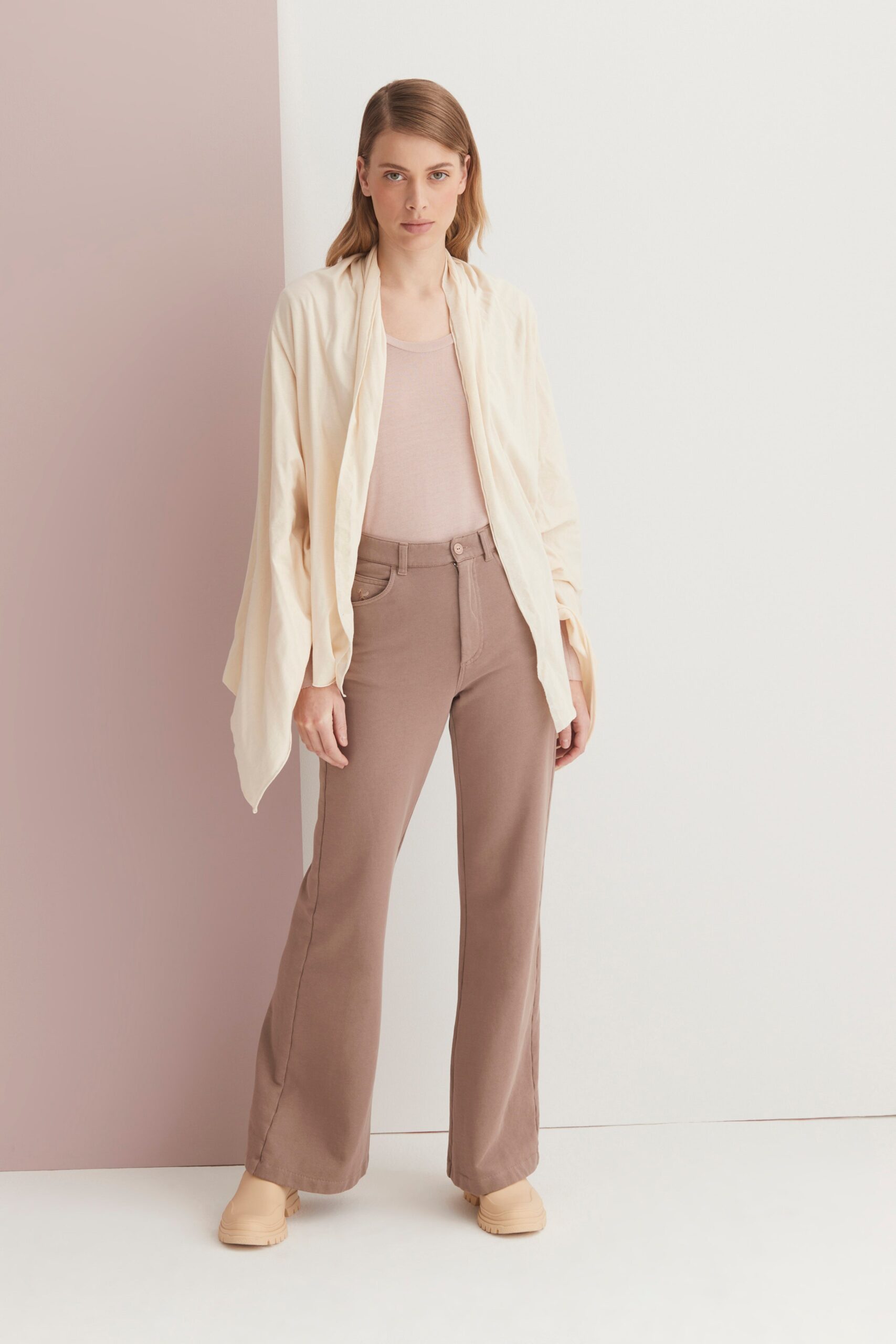 European Culture F/W 22 Look 31