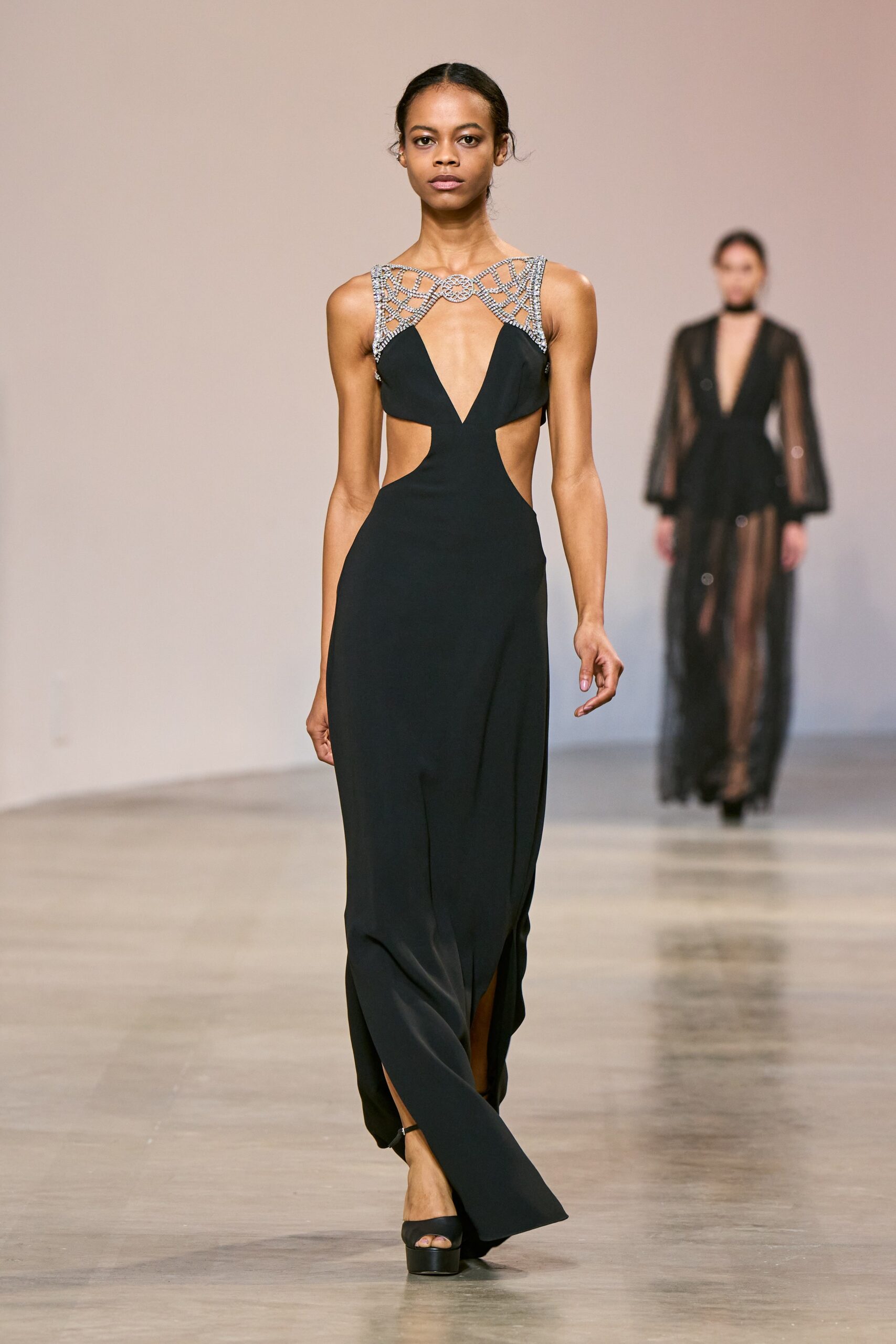 Elie Saab F/W 22 Look 31