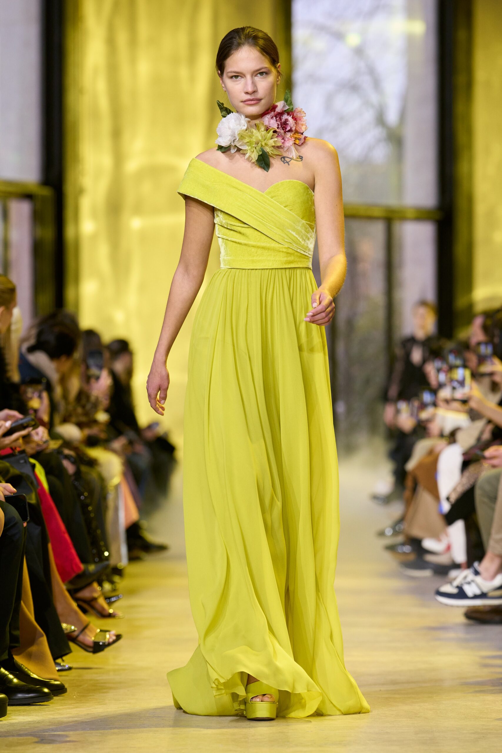 Elie Saab F/W 23 Look 31