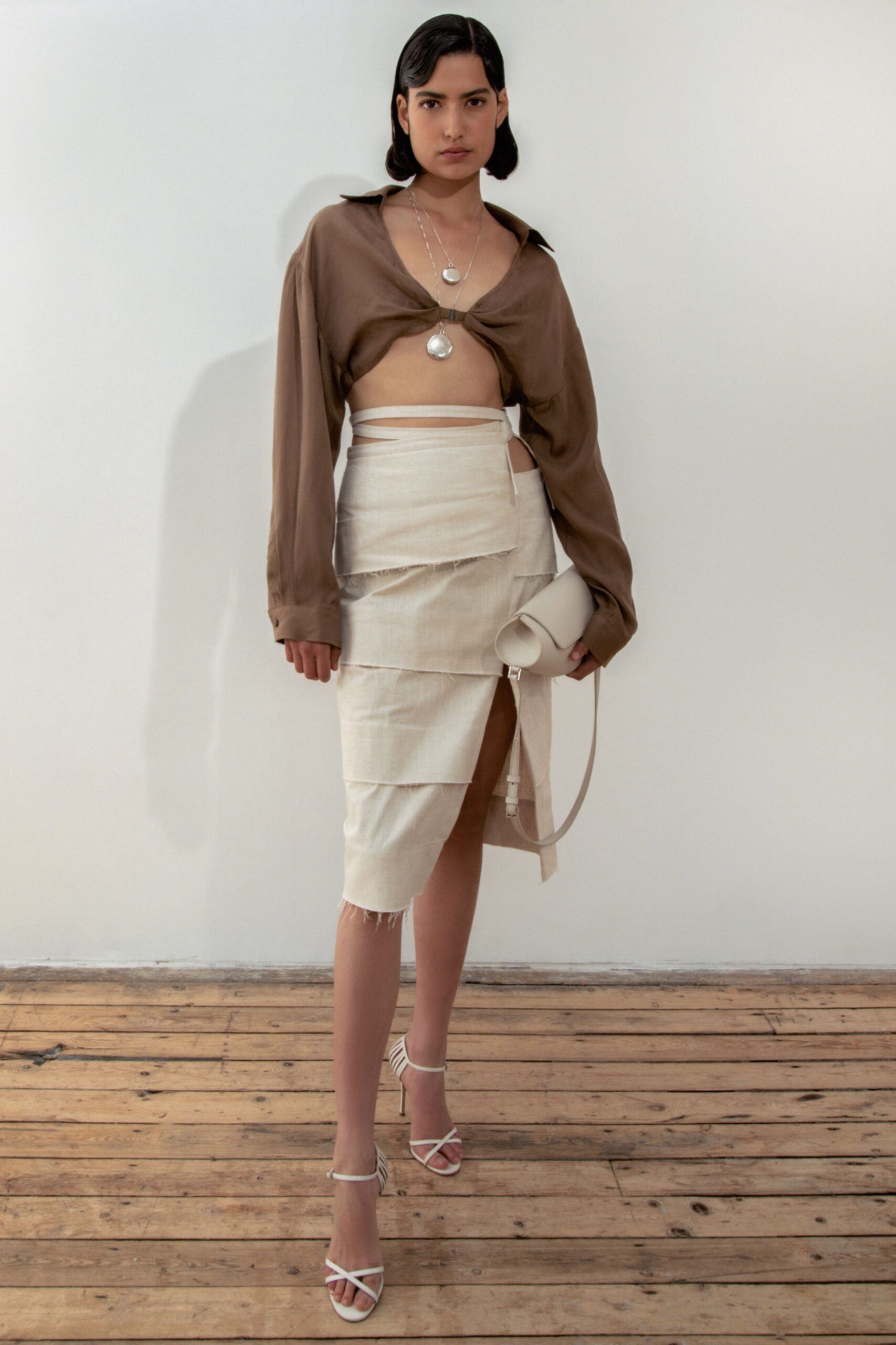 Eudon Choi Resort 23 Look 31