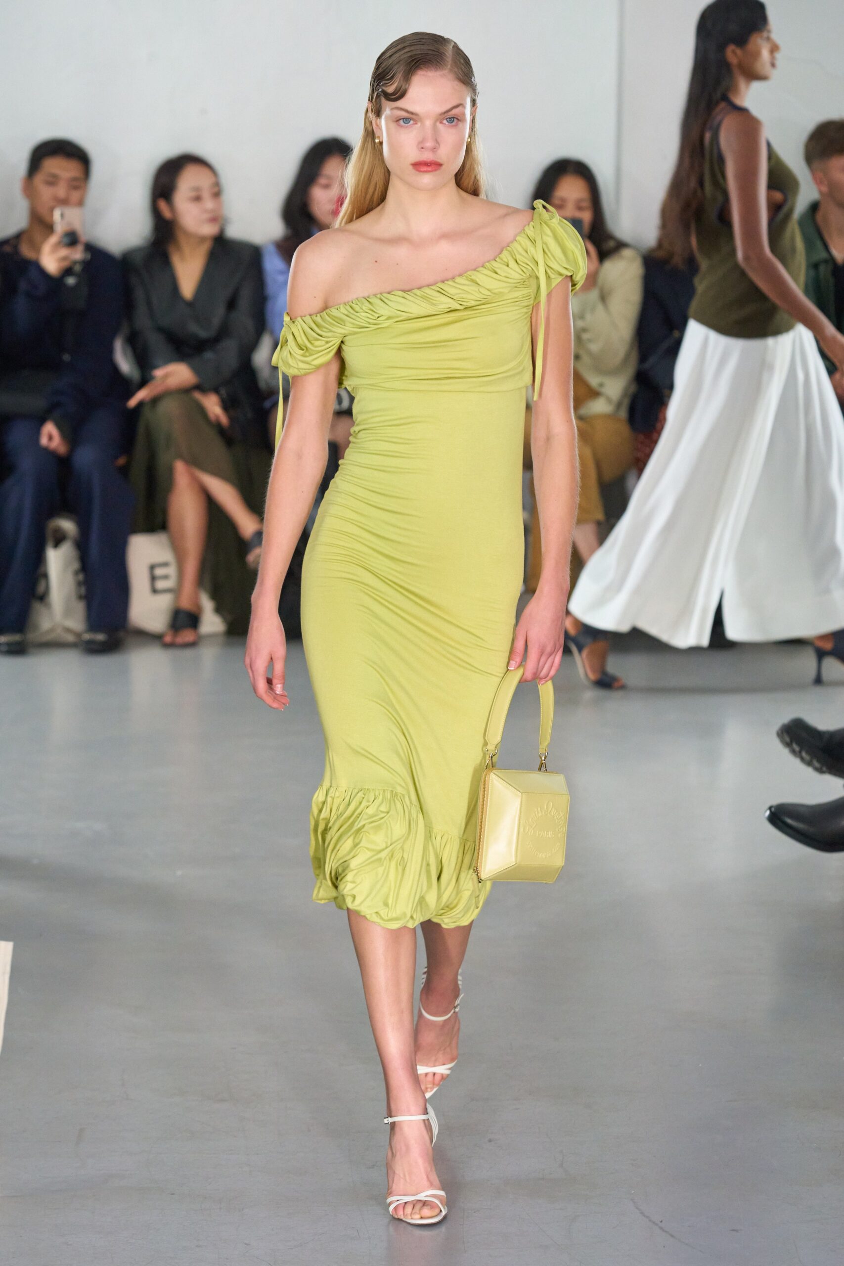 Eudon Choi S/S 23 Look 31