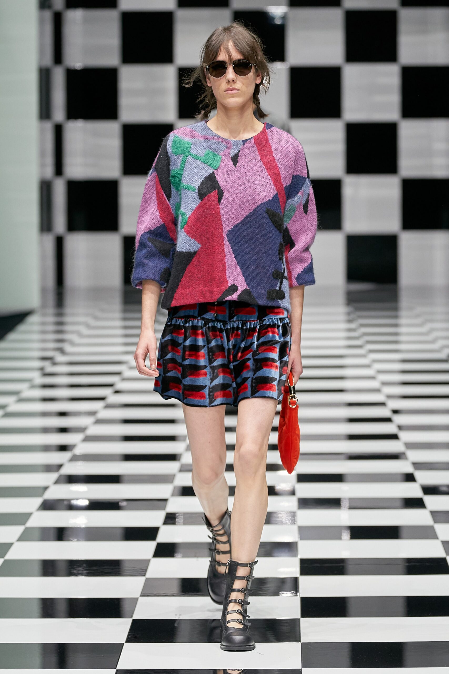 Emporio Armani F/W 22 Look 32