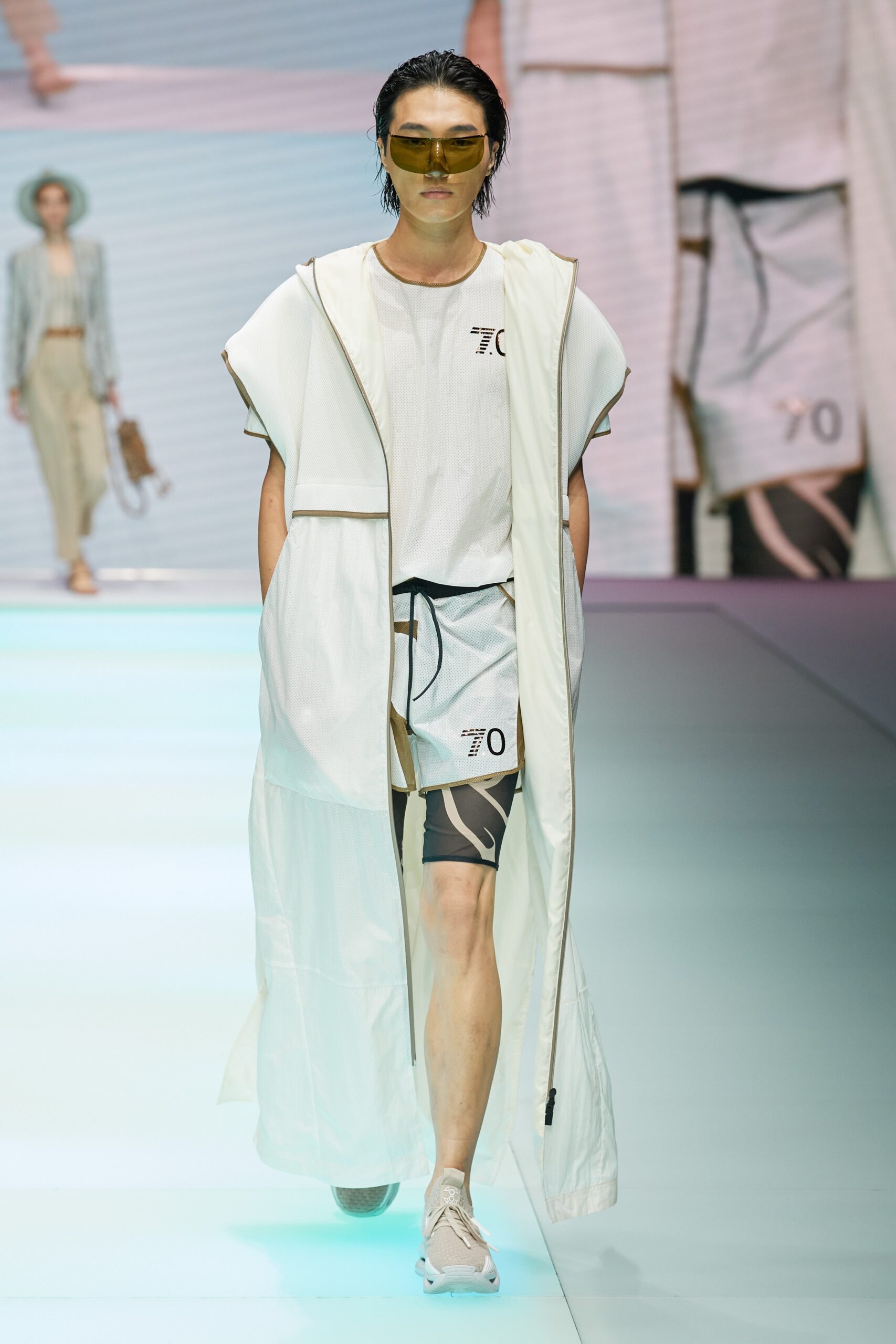Emporio Armani S/S 22 Look 33