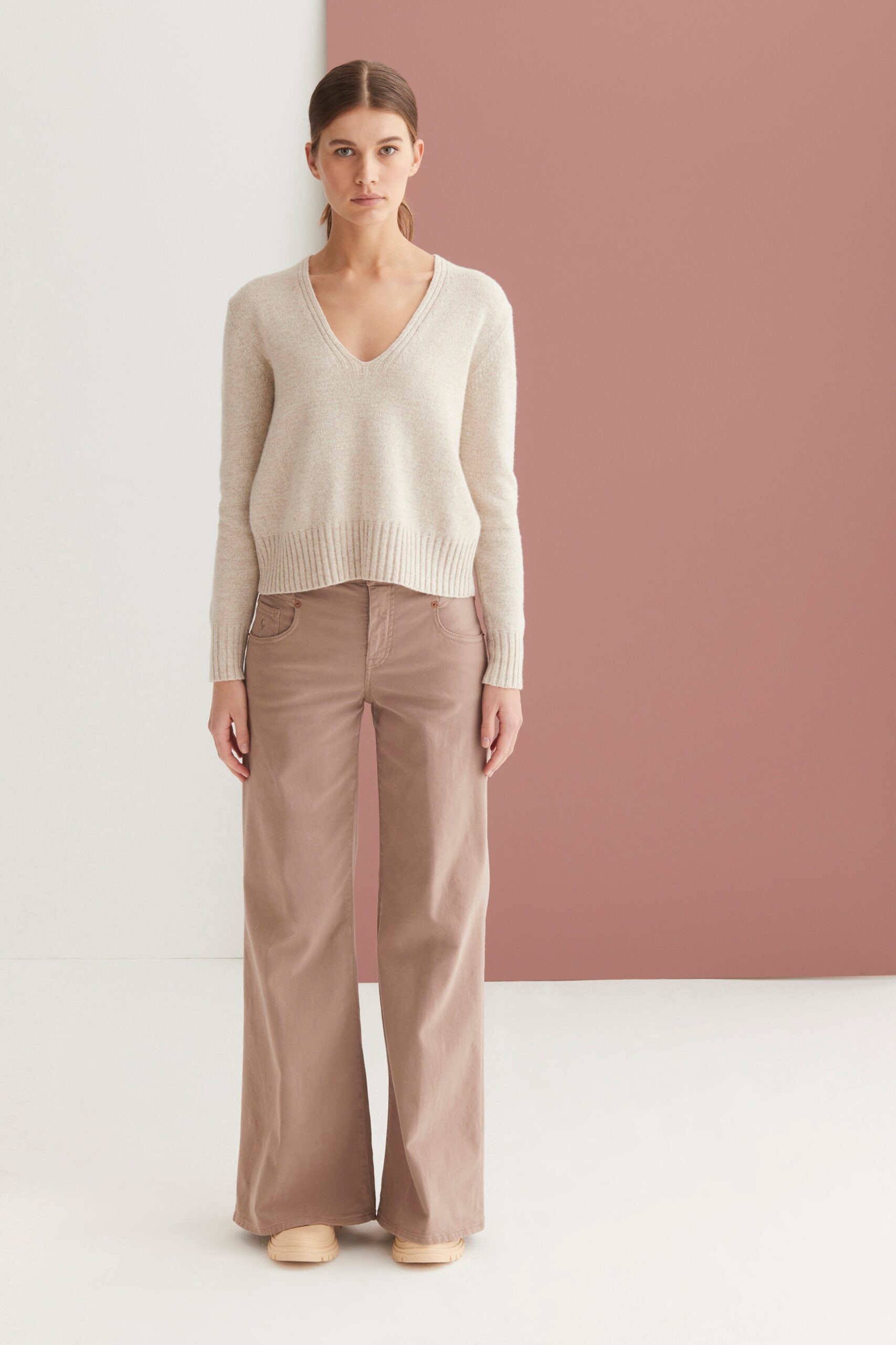 European Culture F/W 22 Look 33