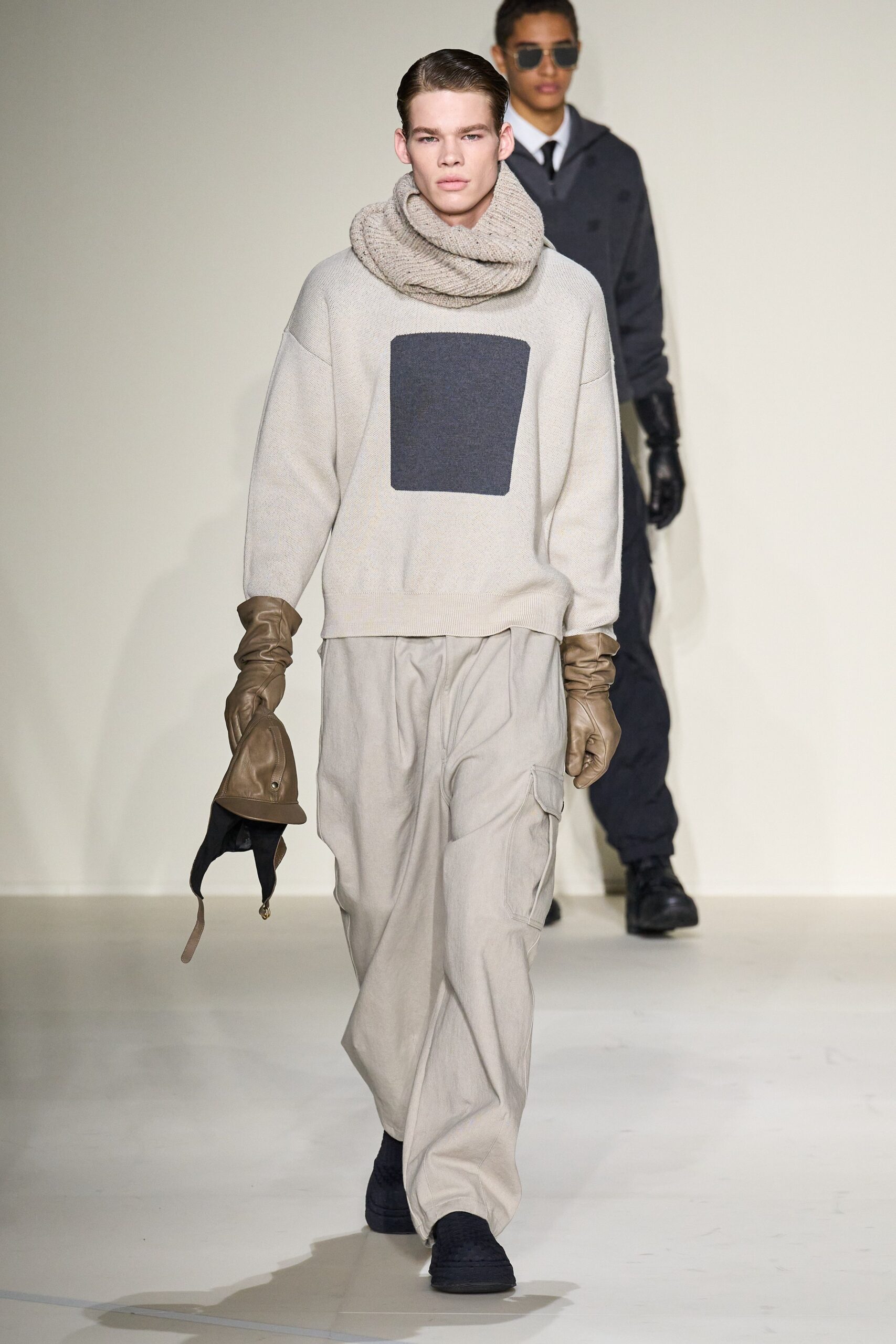 Emporio Armani F/W 23 Menswear Look 33