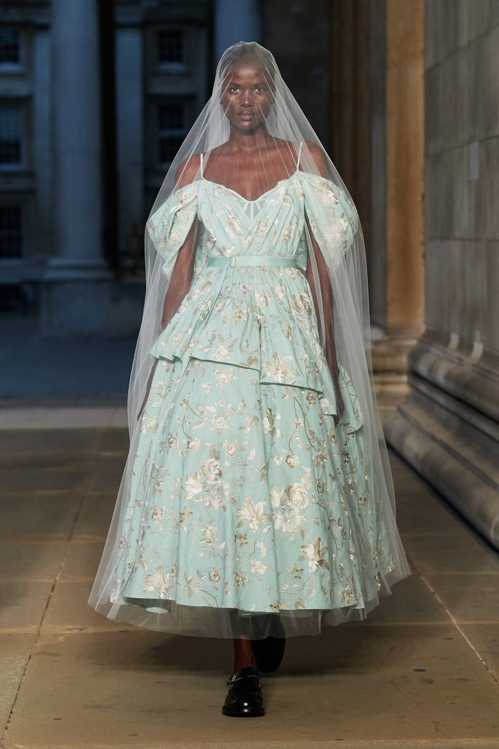 Erdem S/S 23 Look 33