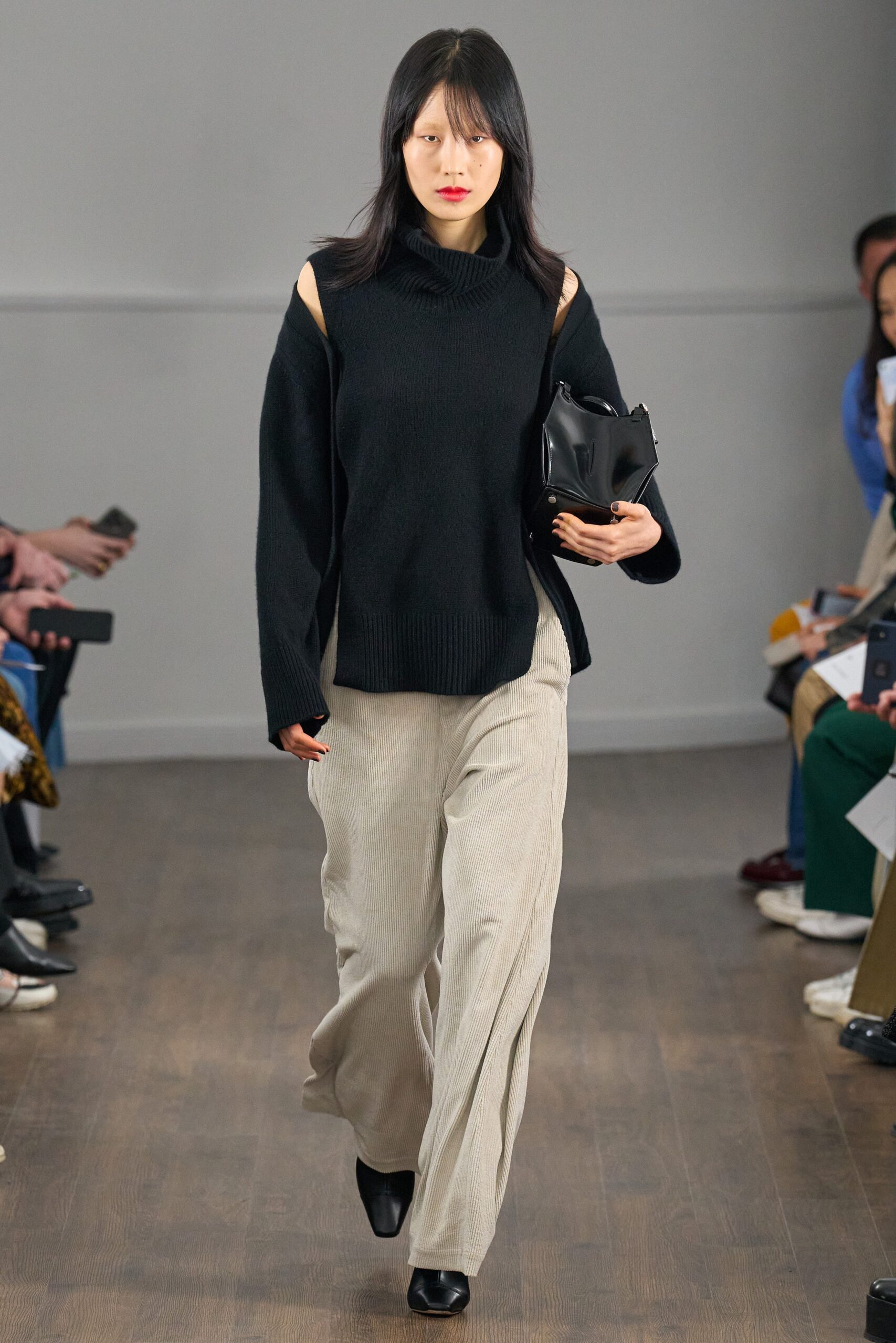 Eudon Choi F/W 23 Look 33