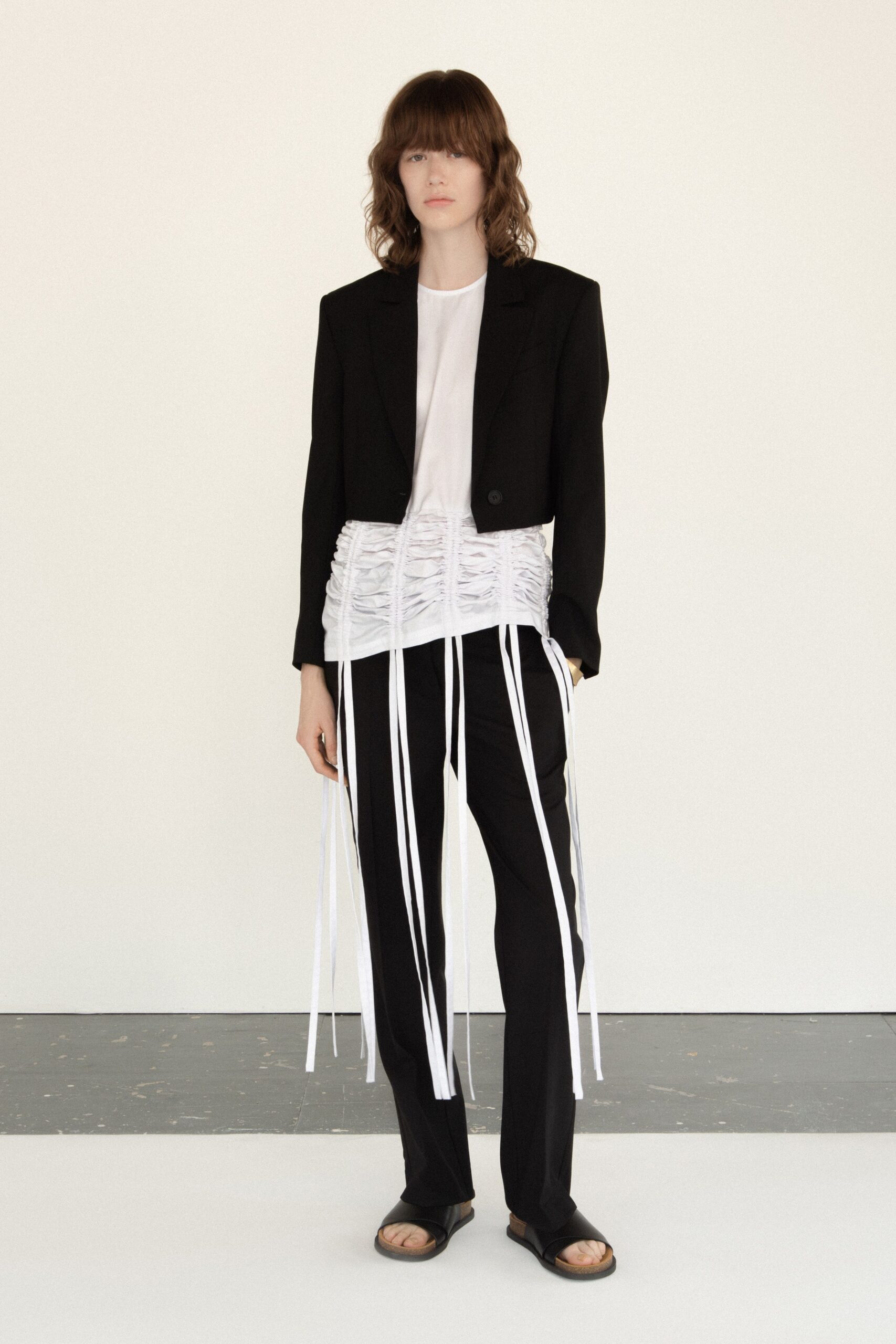 Eudon Choi Resort 24 Look 33