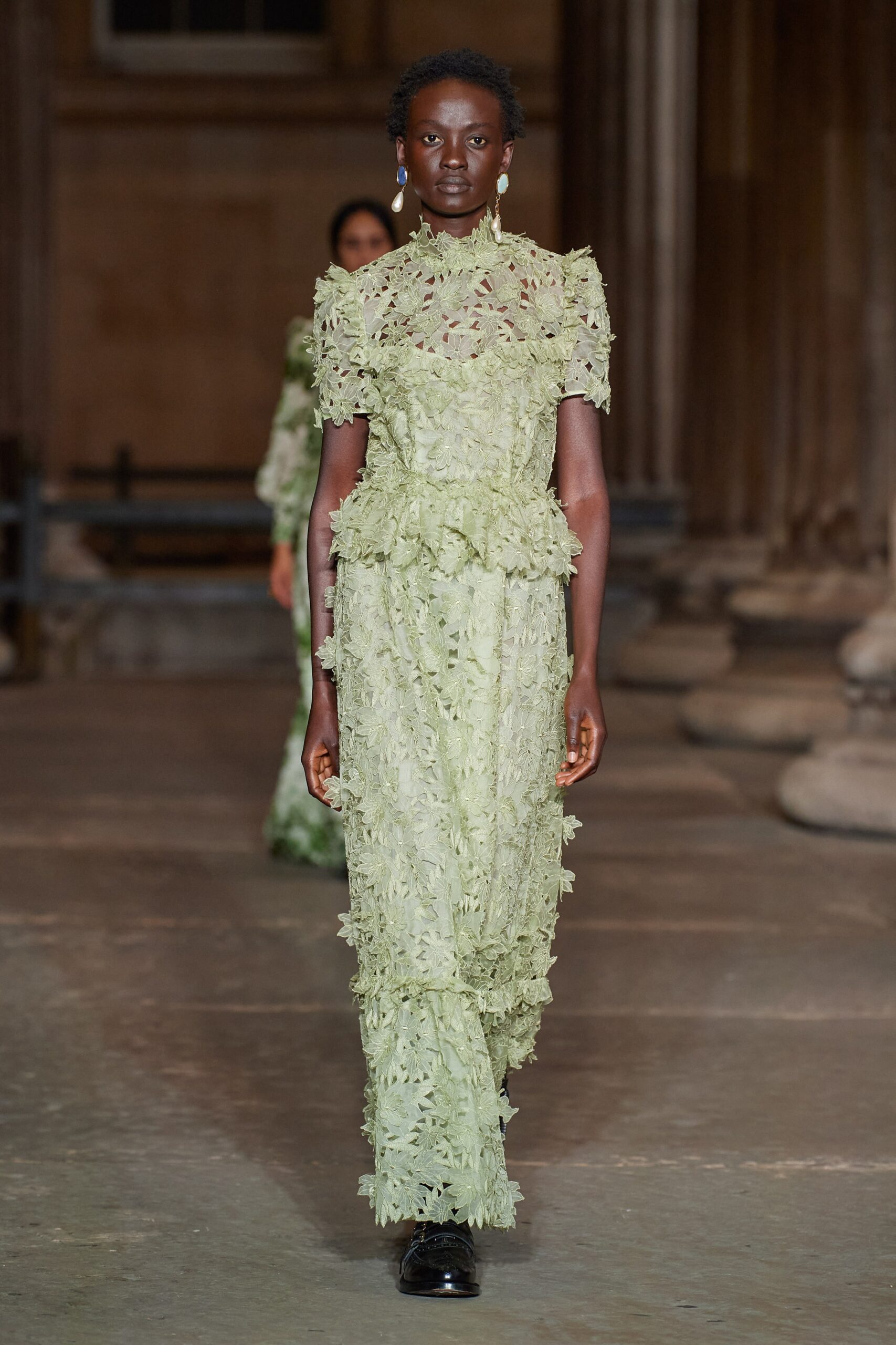 Erdem S/S 22 Look 34