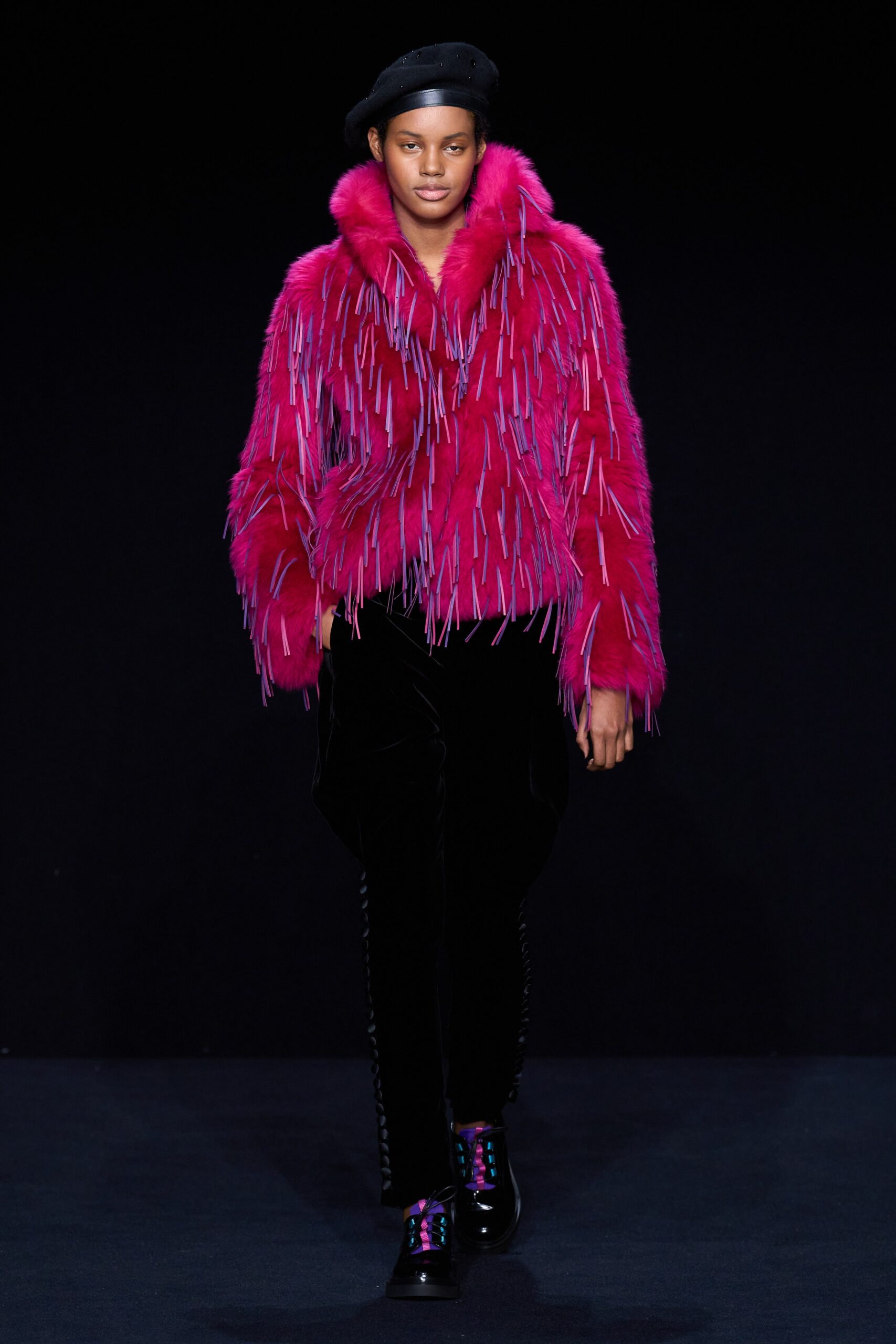 Emporio Armani F/W 23 Look 34