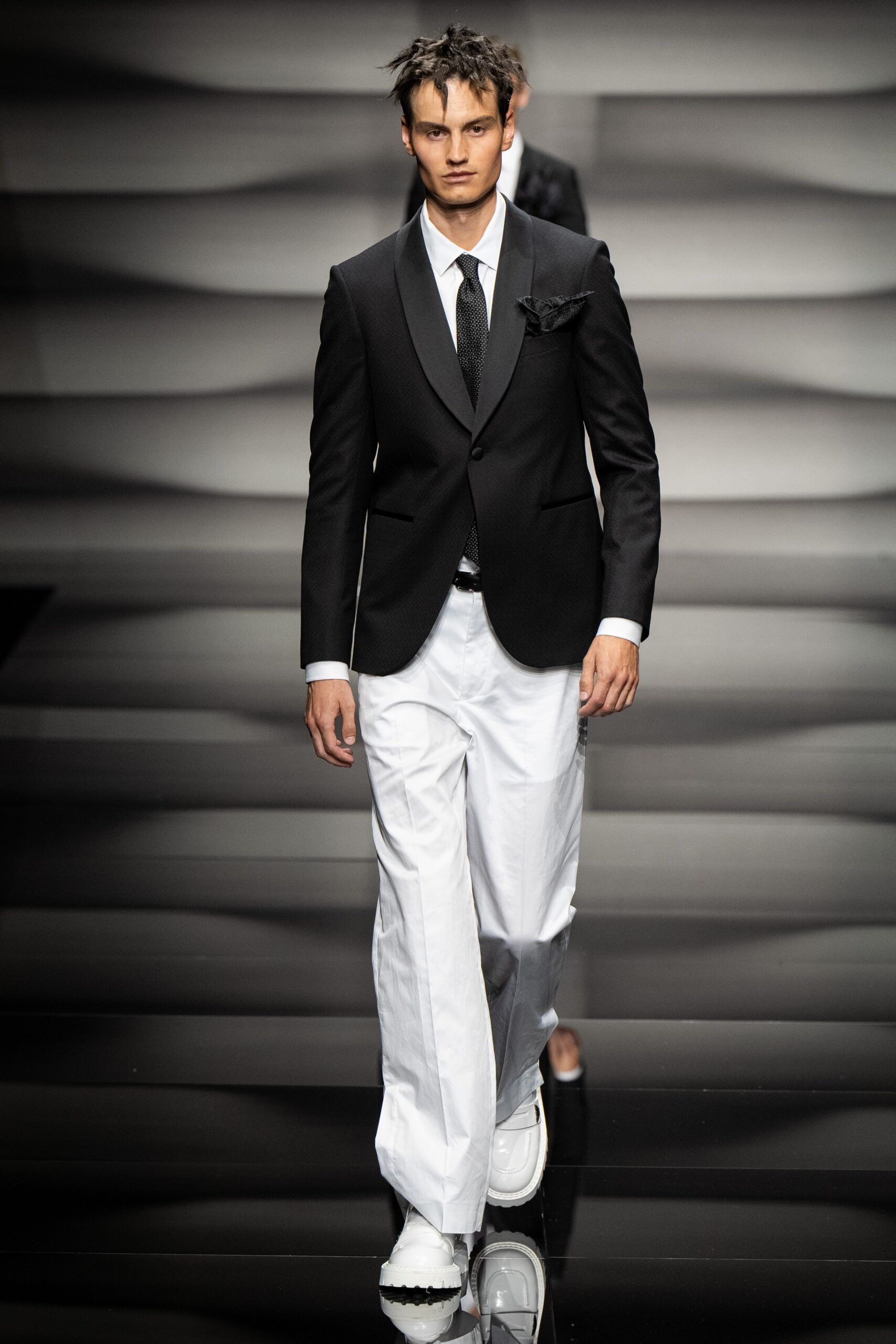 Emporio Armani S/S 23 Menswear Look 34
