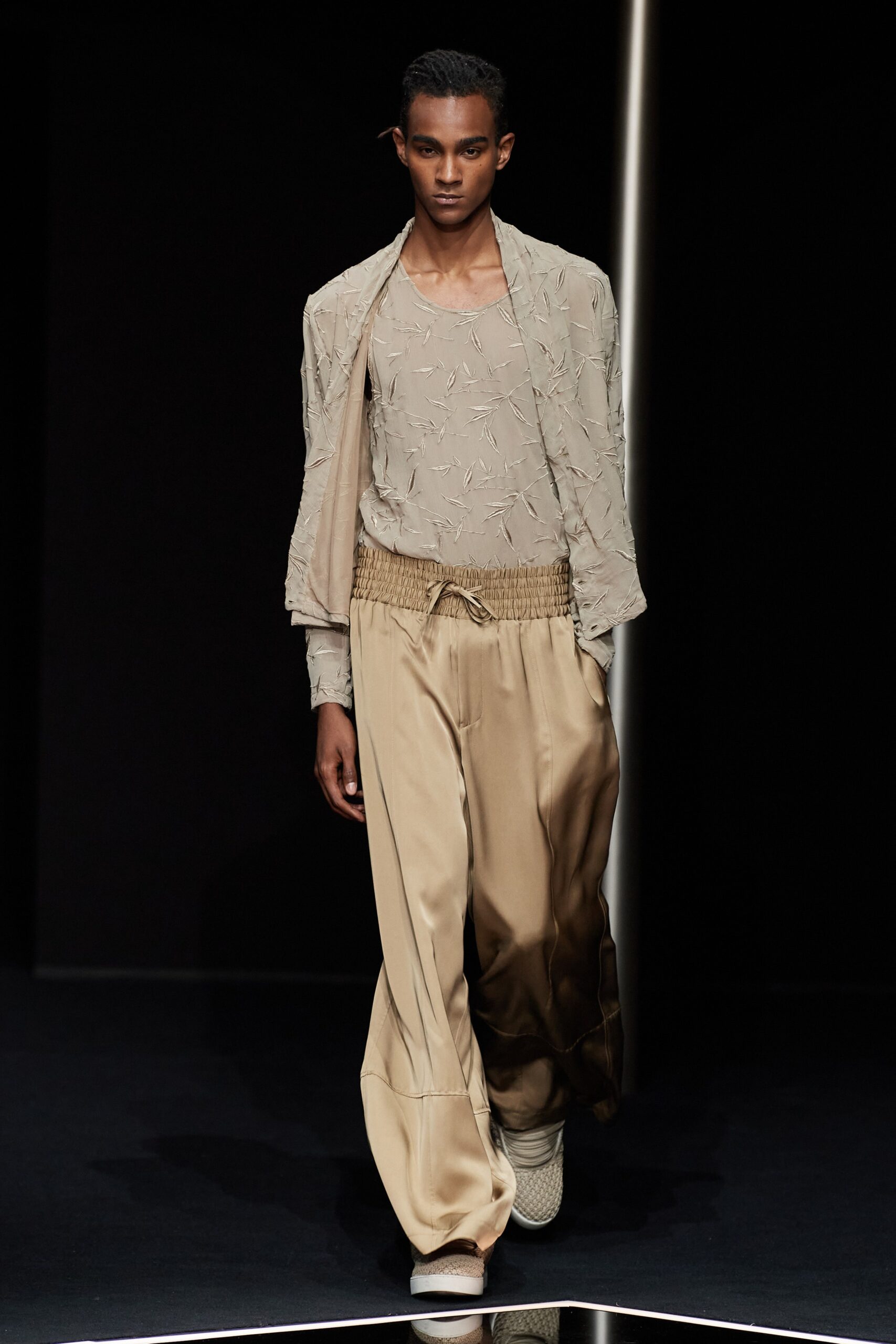 Emporio Armani S/S 24 Menswear Look 34