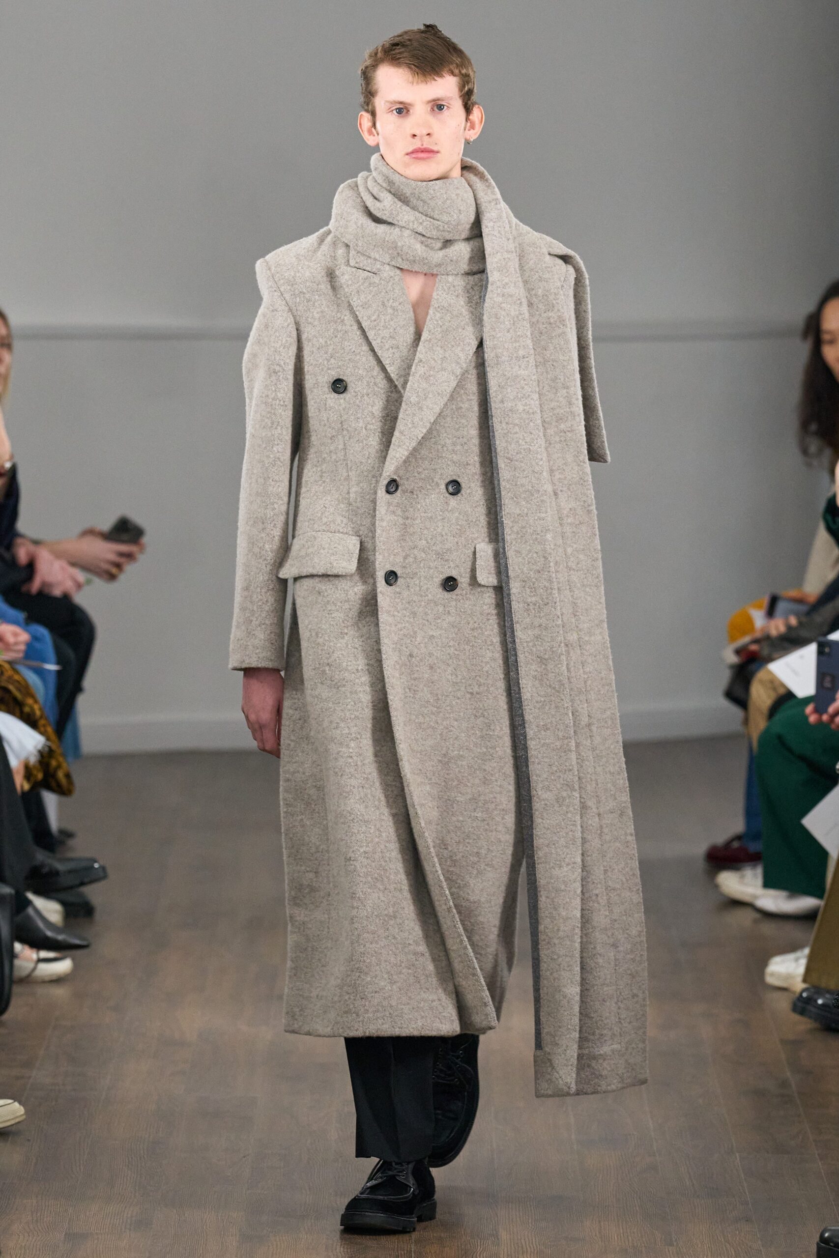 Eudon Choi F/W 23 Look 34