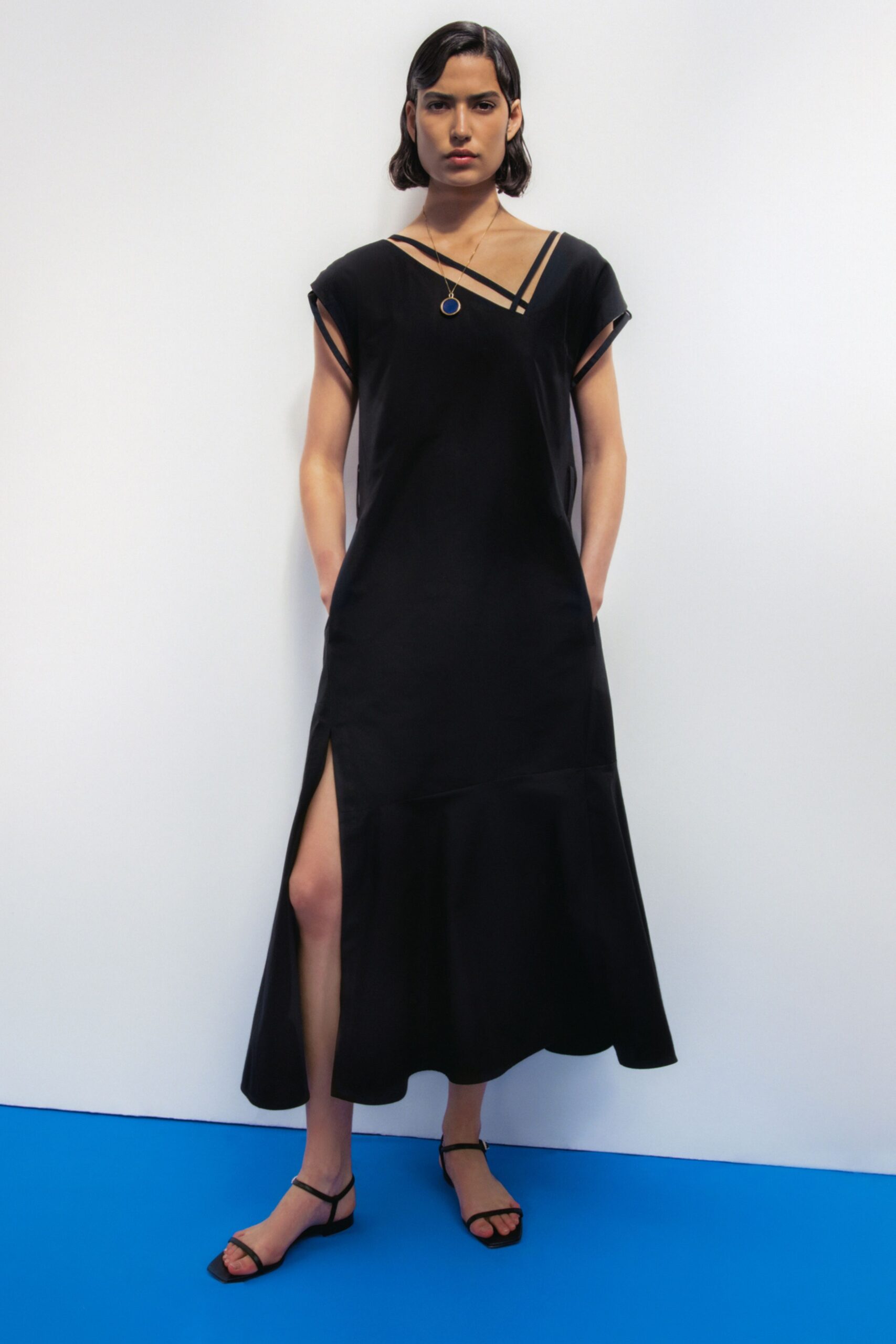 Eudon Choi Resort 23 Look 34
