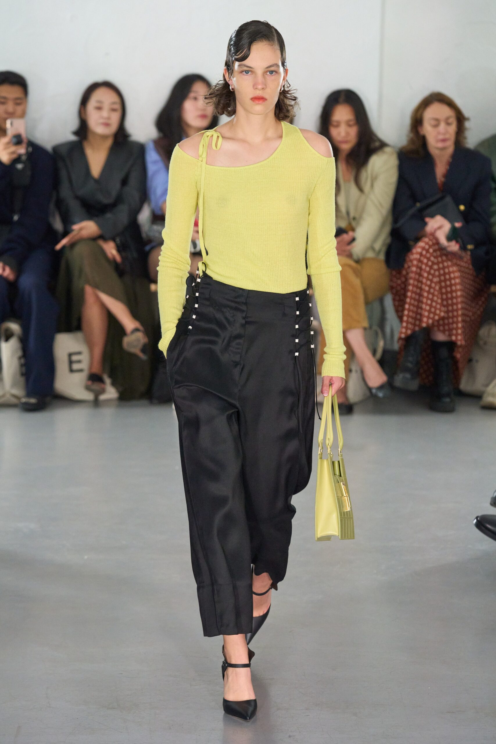 Eudon Choi S/S 23 Look 34