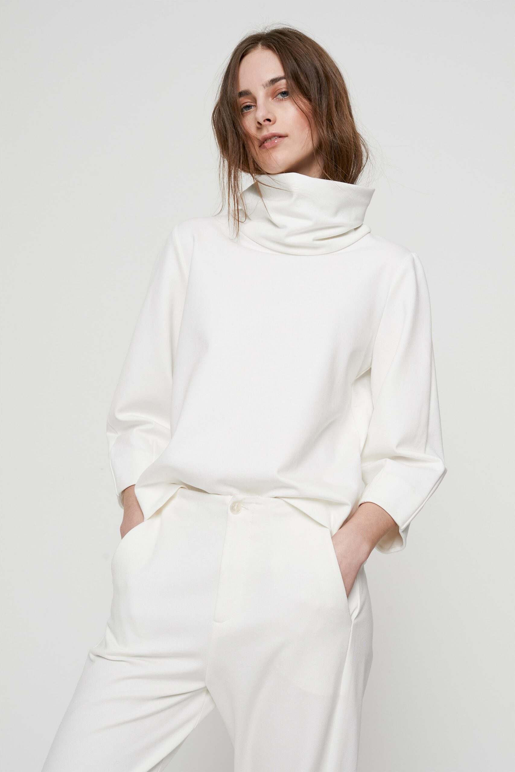 European Culture F/W 21 Look 34