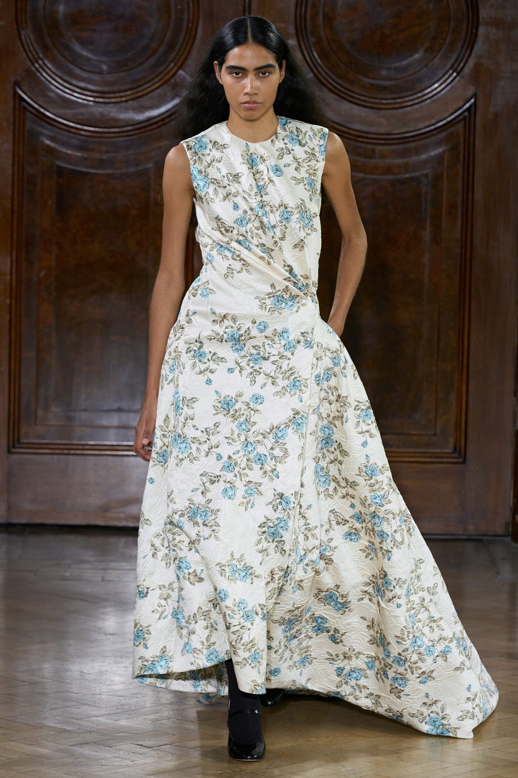 Emilia Wickstead F/W 23 Look 35