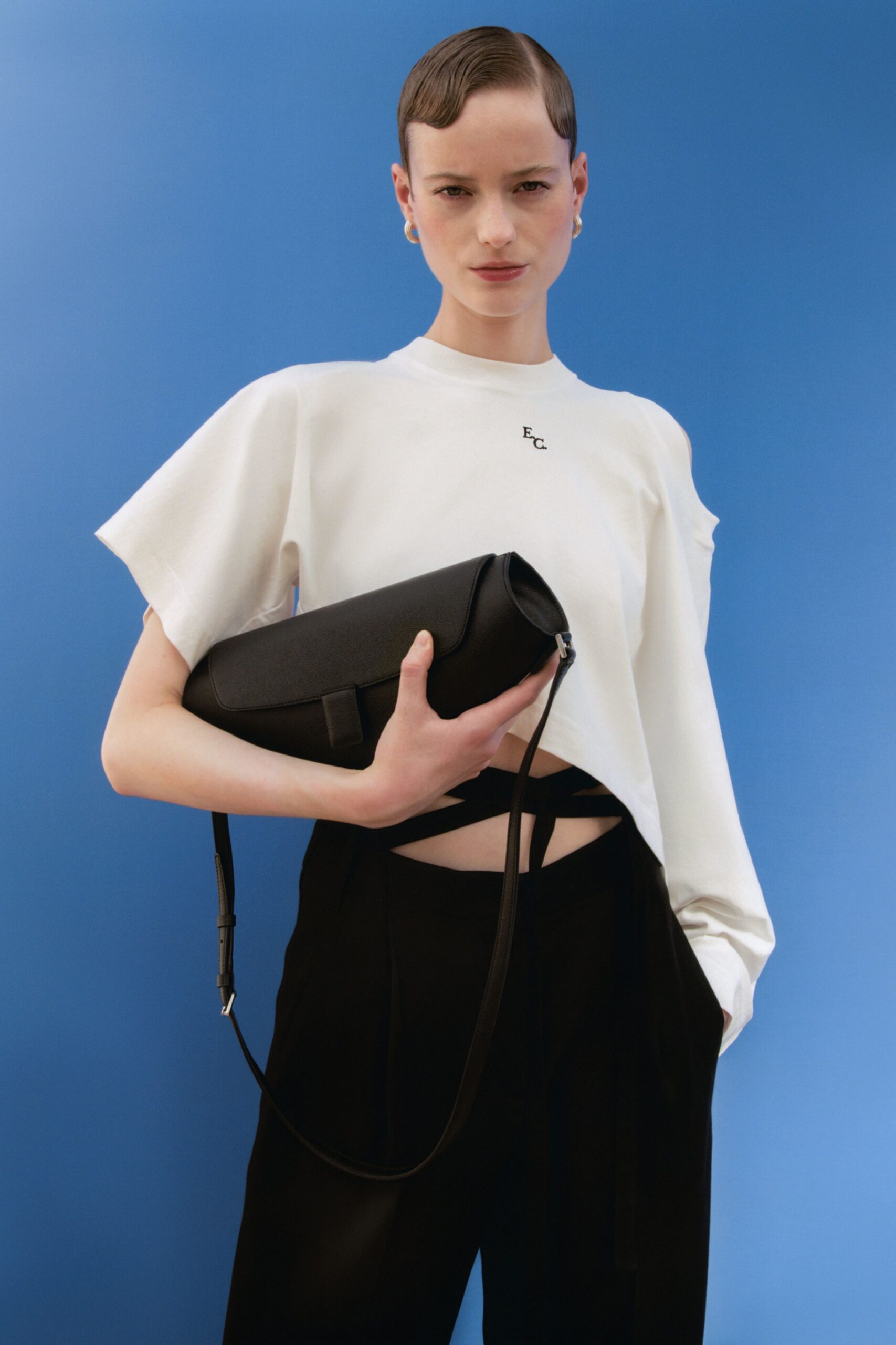 Eudon Choi Resort 23 Look 35