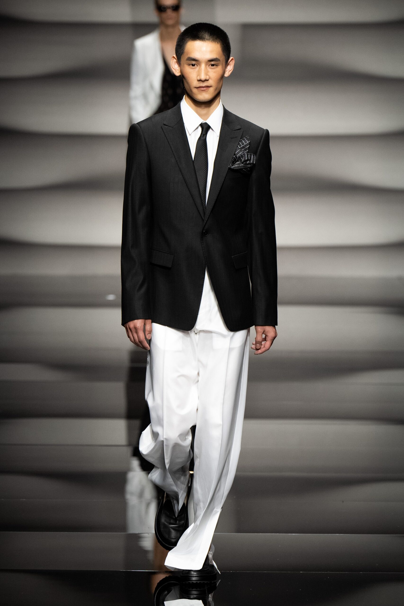 Emporio Armani S/S 23 Menswear Look 36