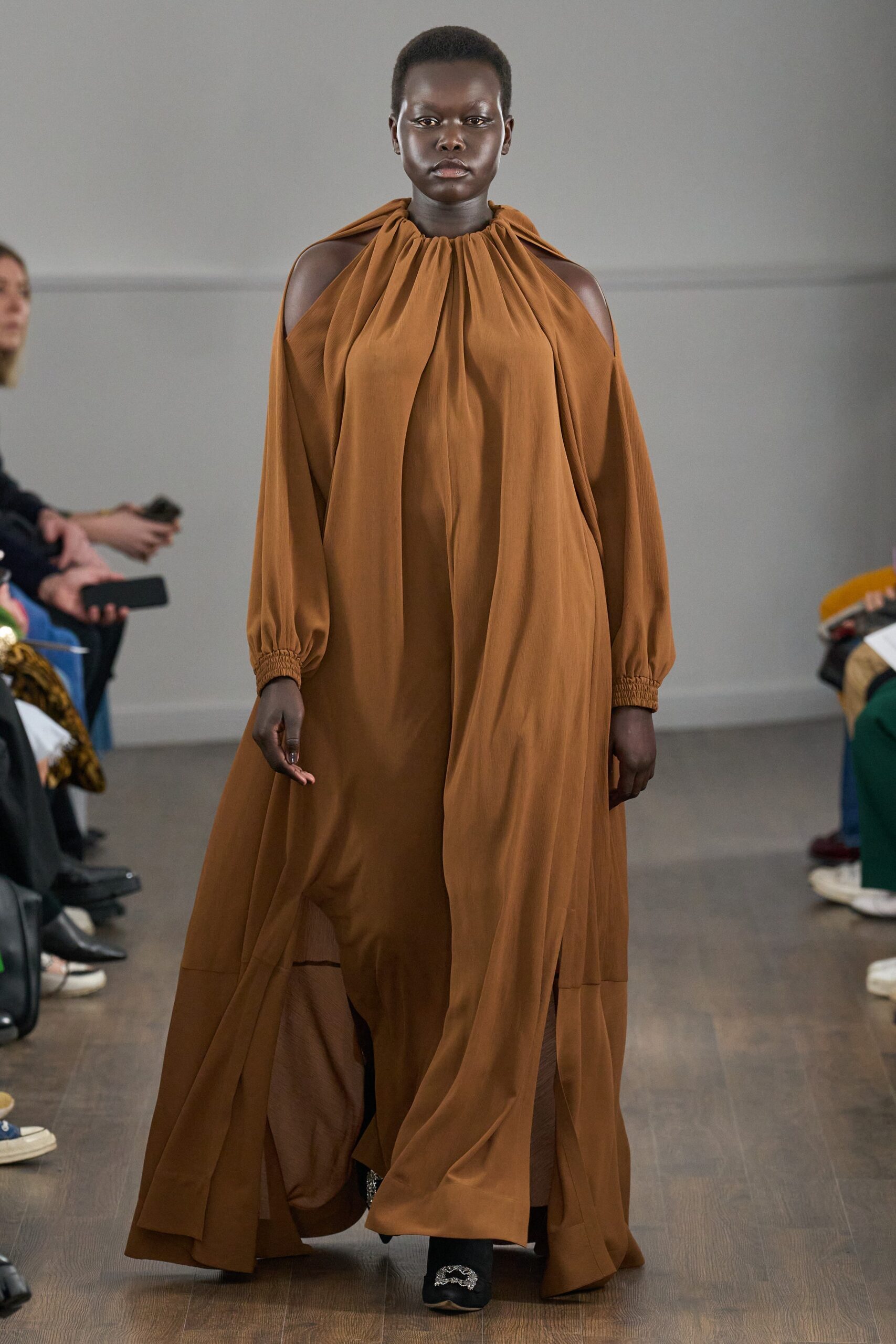 Eudon Choi F/W 23 Look 36