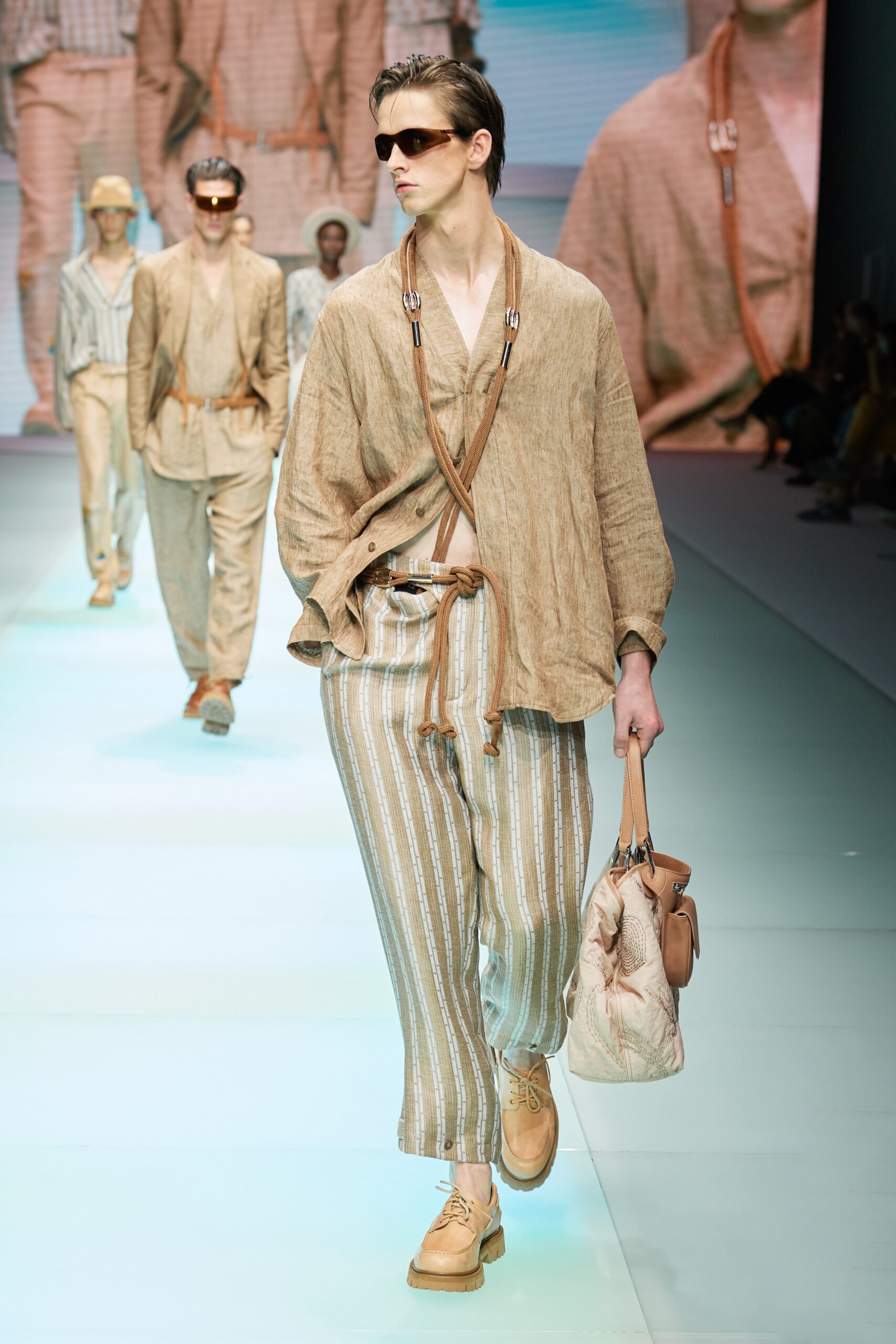 Emporio Armani S/S 22 Look 36
