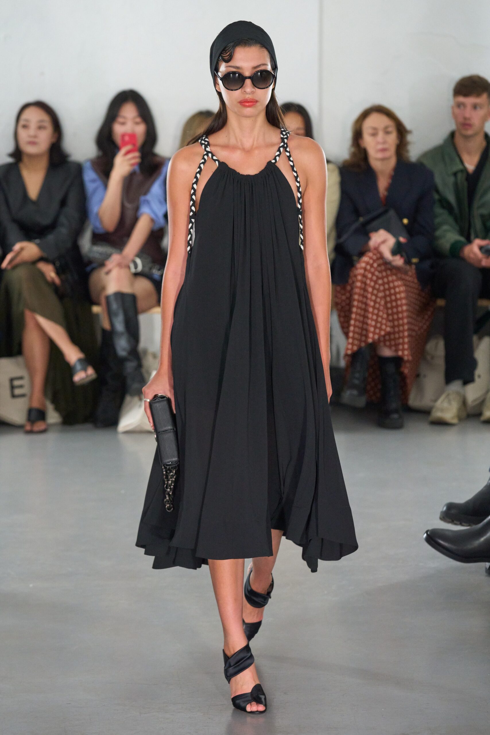 Eudon Choi S/S 23 Look 37