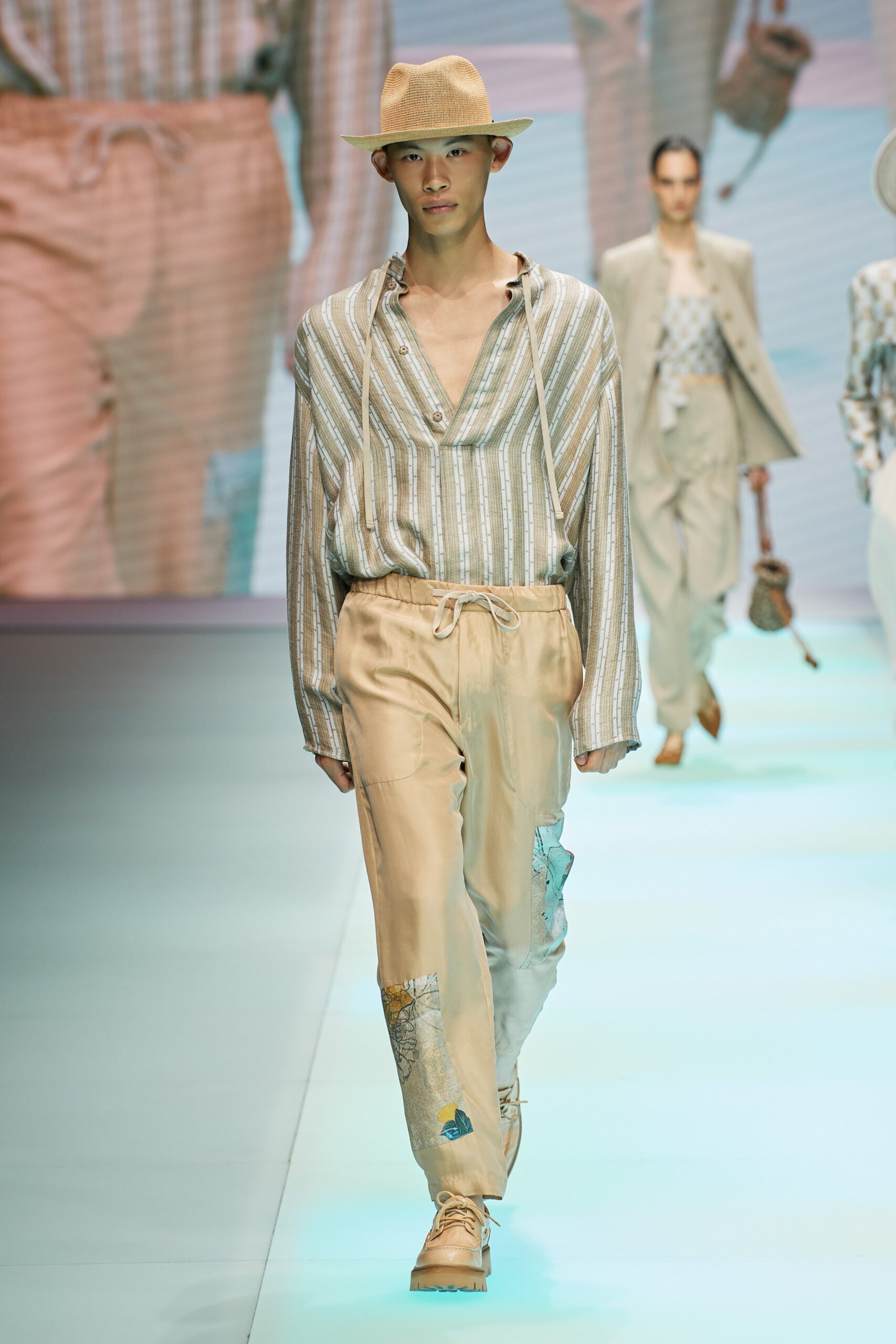 Emporio Armani S/S 22 Look 38