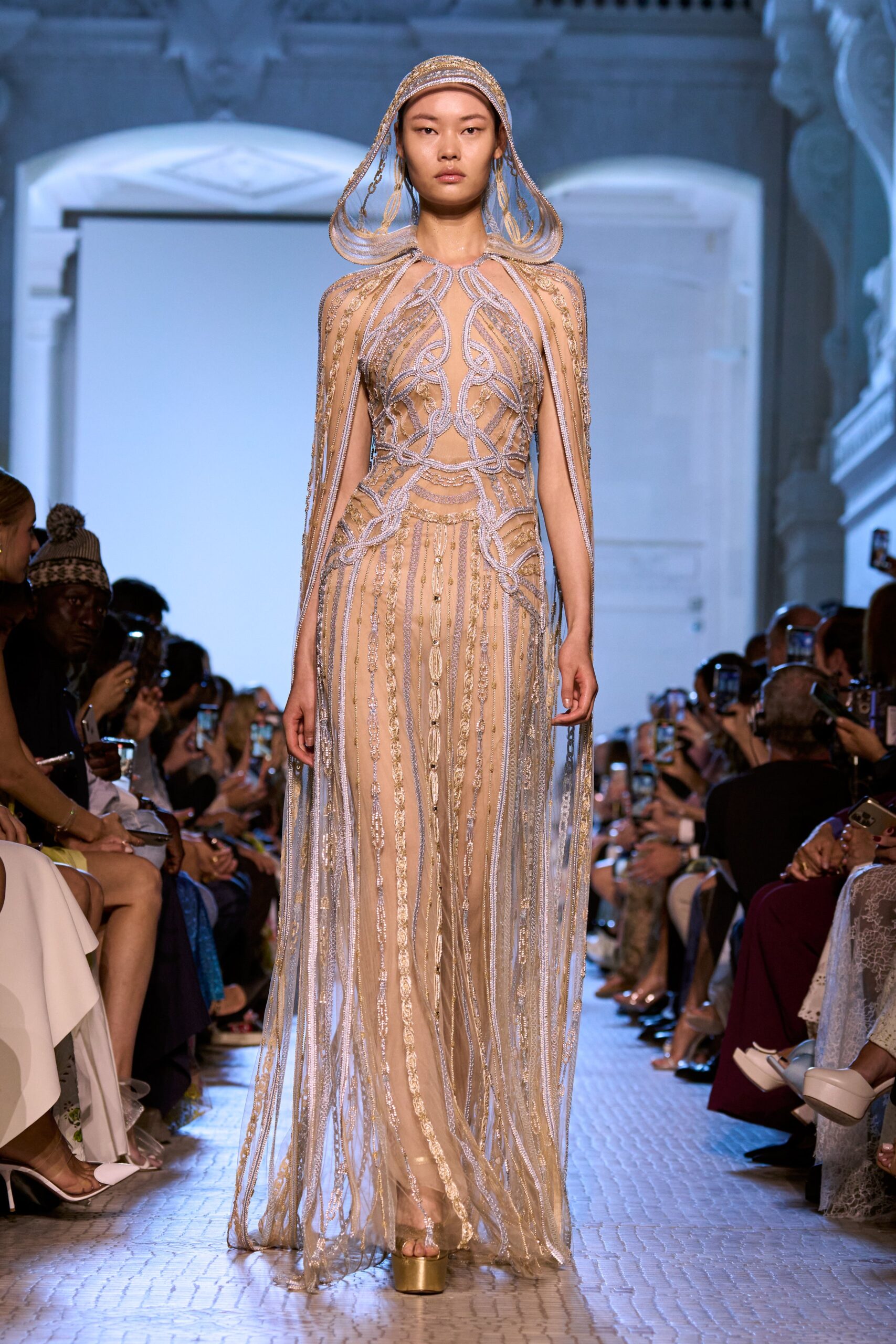 Elie Saab F/W 23 Couture Look 38