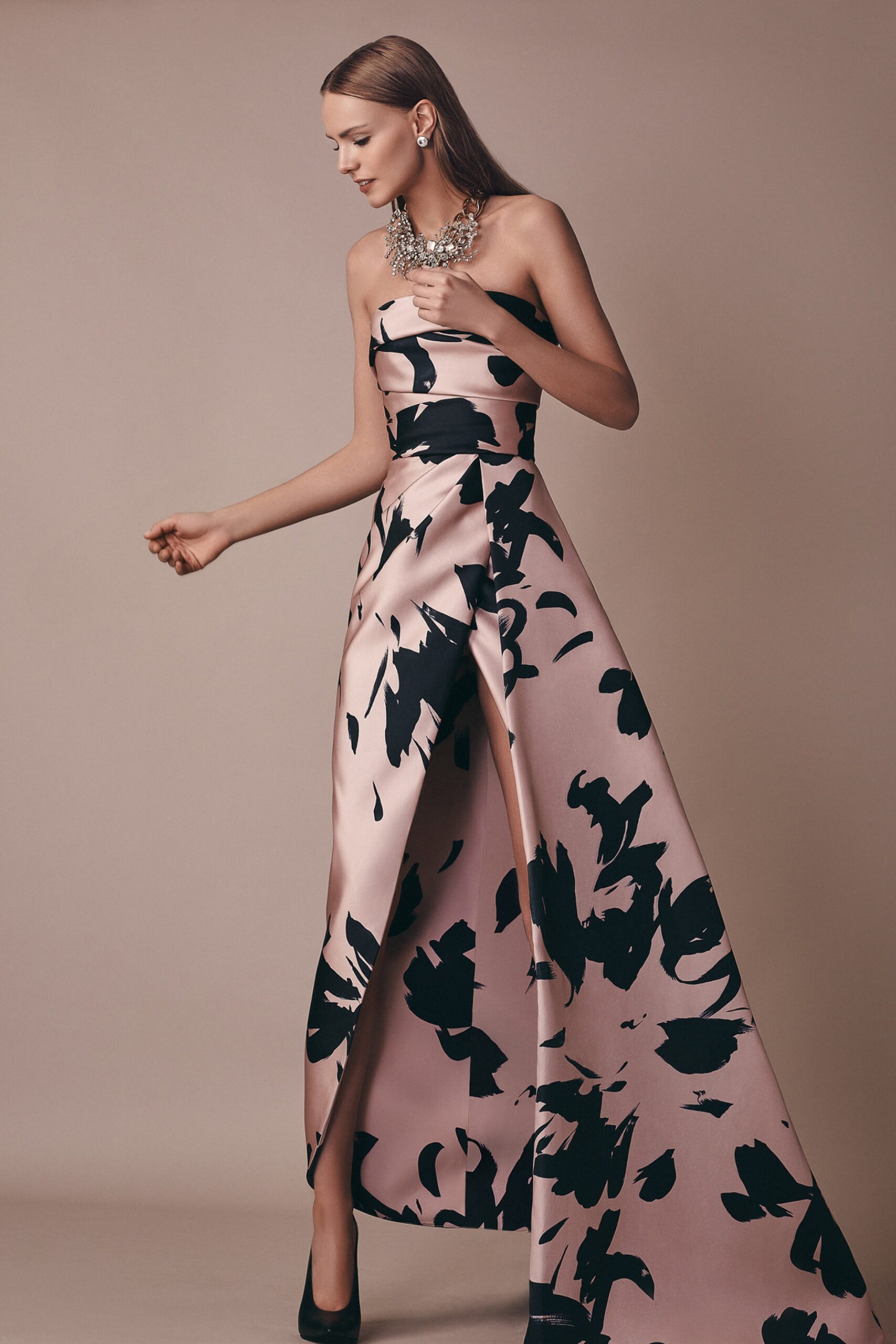 Elie Saab F/W 19 Look 37
