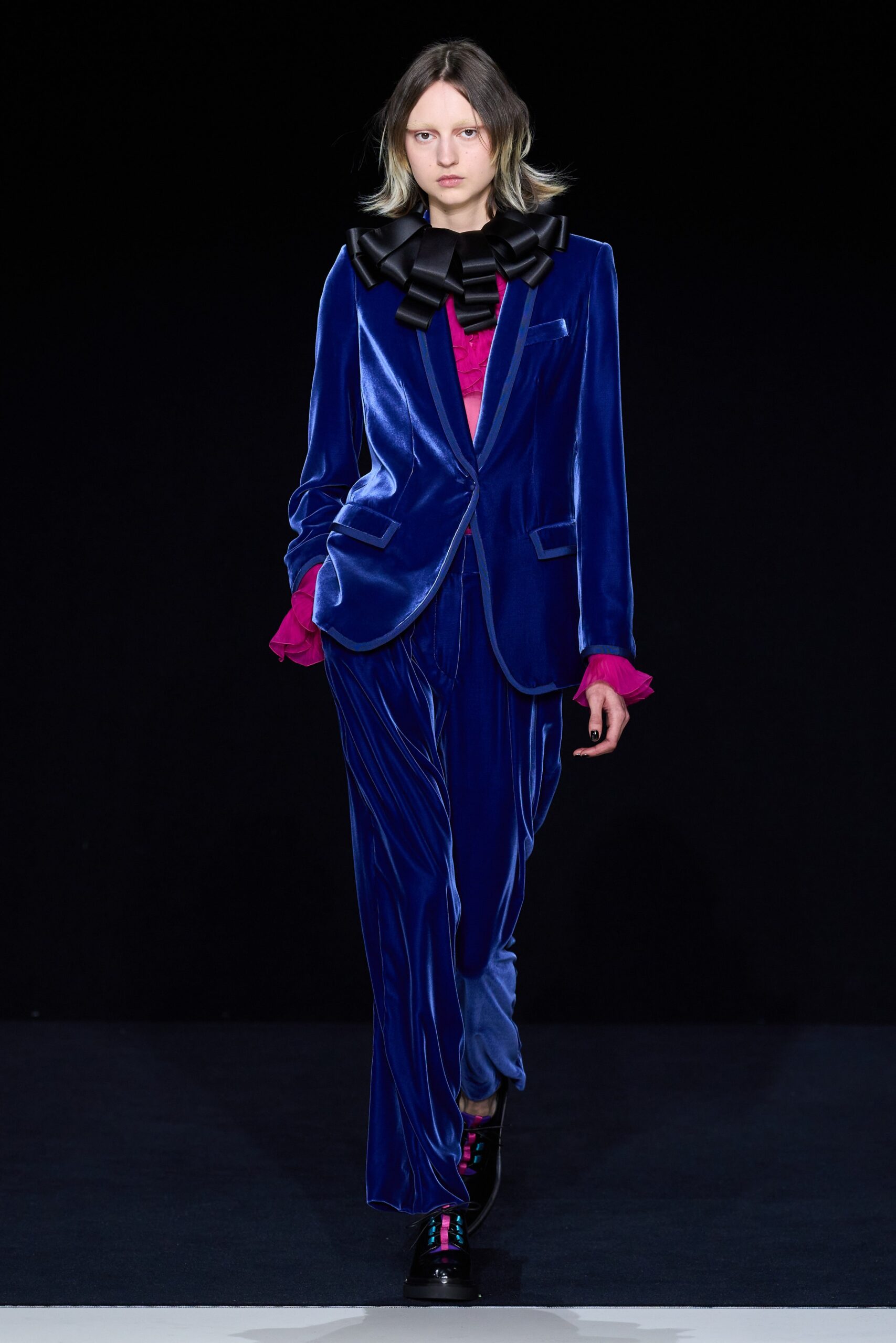 Emporio Armani F/W 23 Look 38