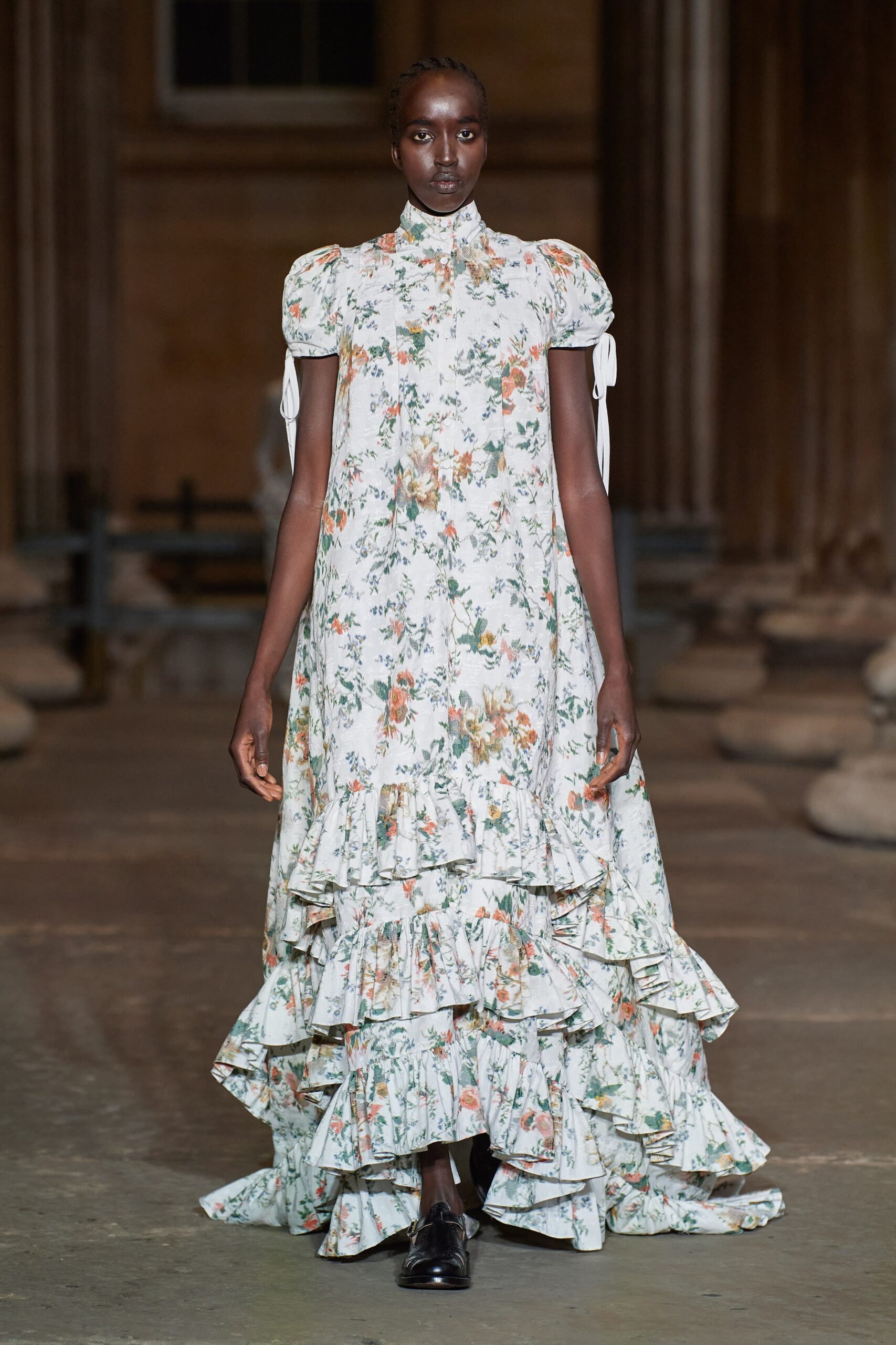 Erdem S/S 22 Look 39