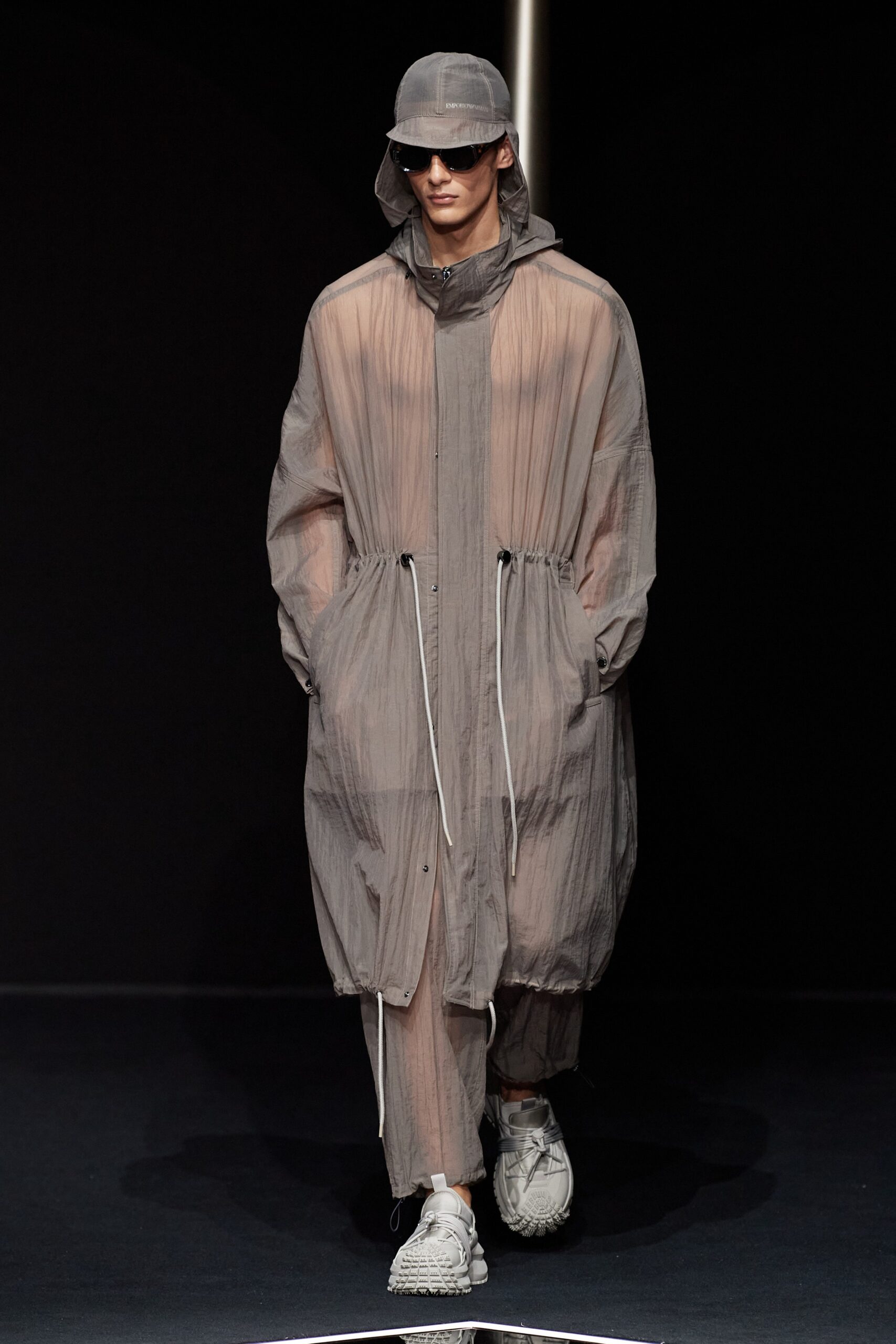 Emporio Armani S/S 24 Menswear Look 40