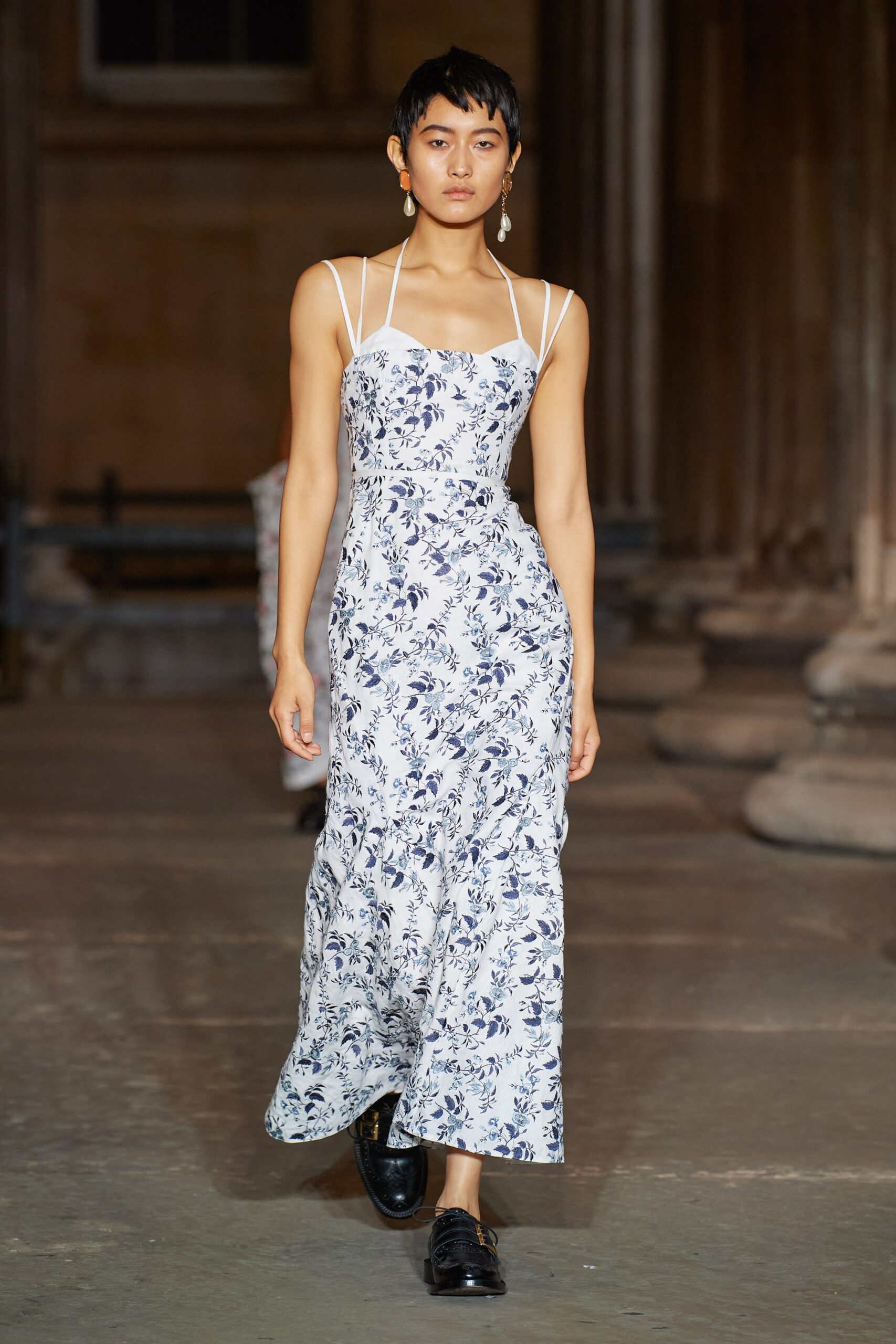 Erdem S/S 22 Look 41