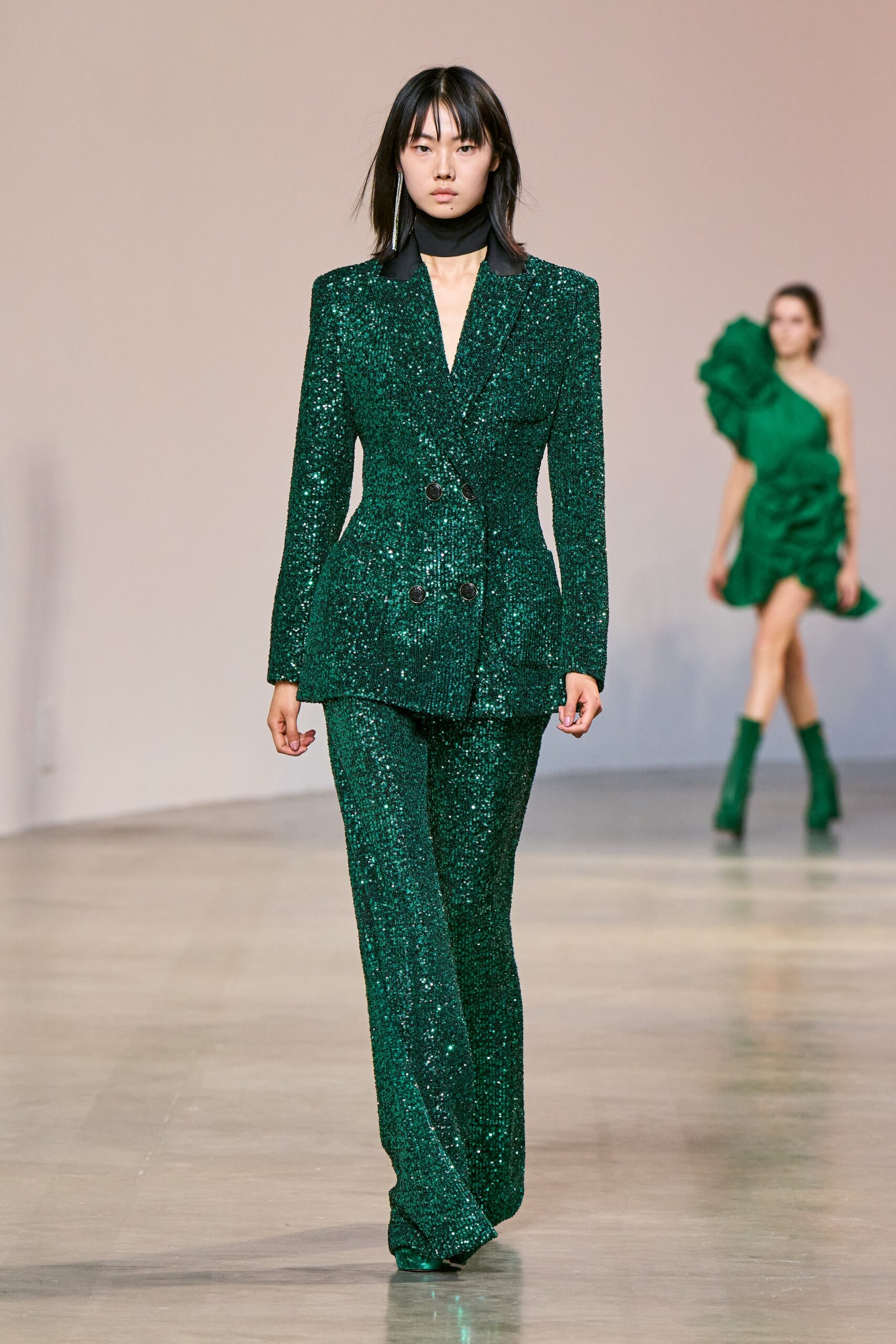Elie Saab F/W 22 Look 42