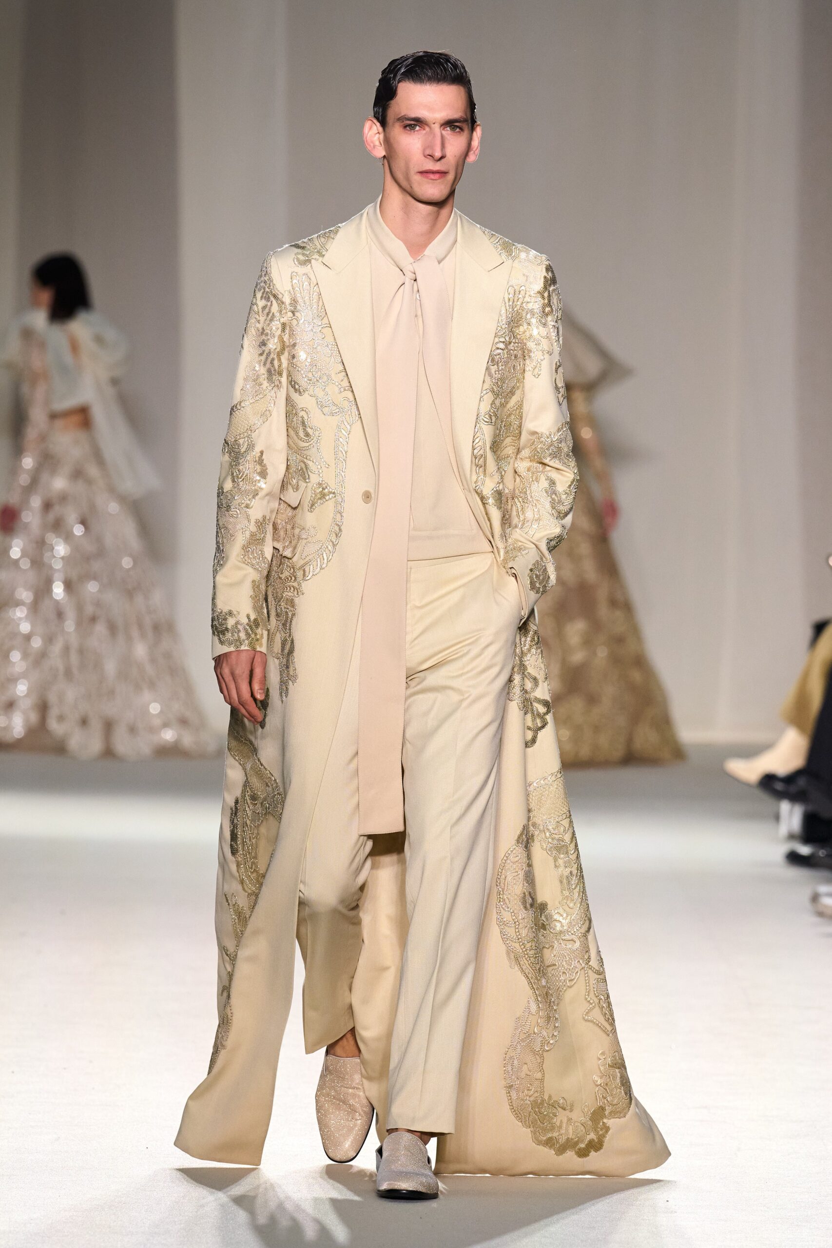 Elie Saab S/S 23 Couture Look 43
