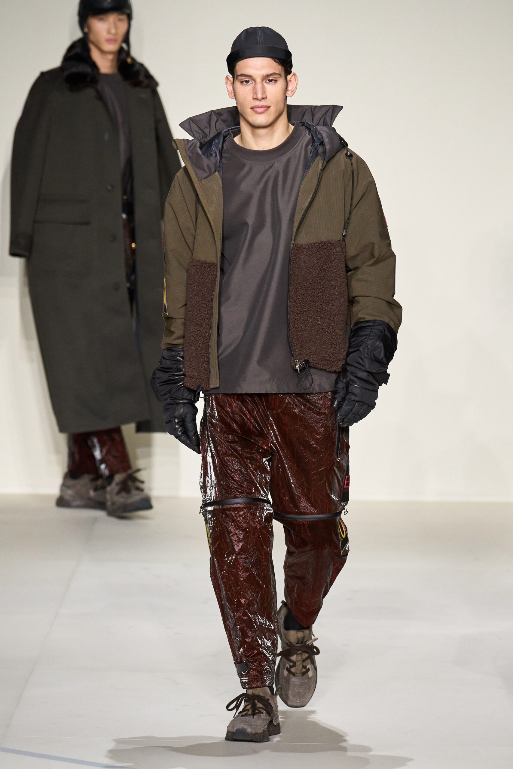 Emporio Armani F/W 23 Menswear Look 43
