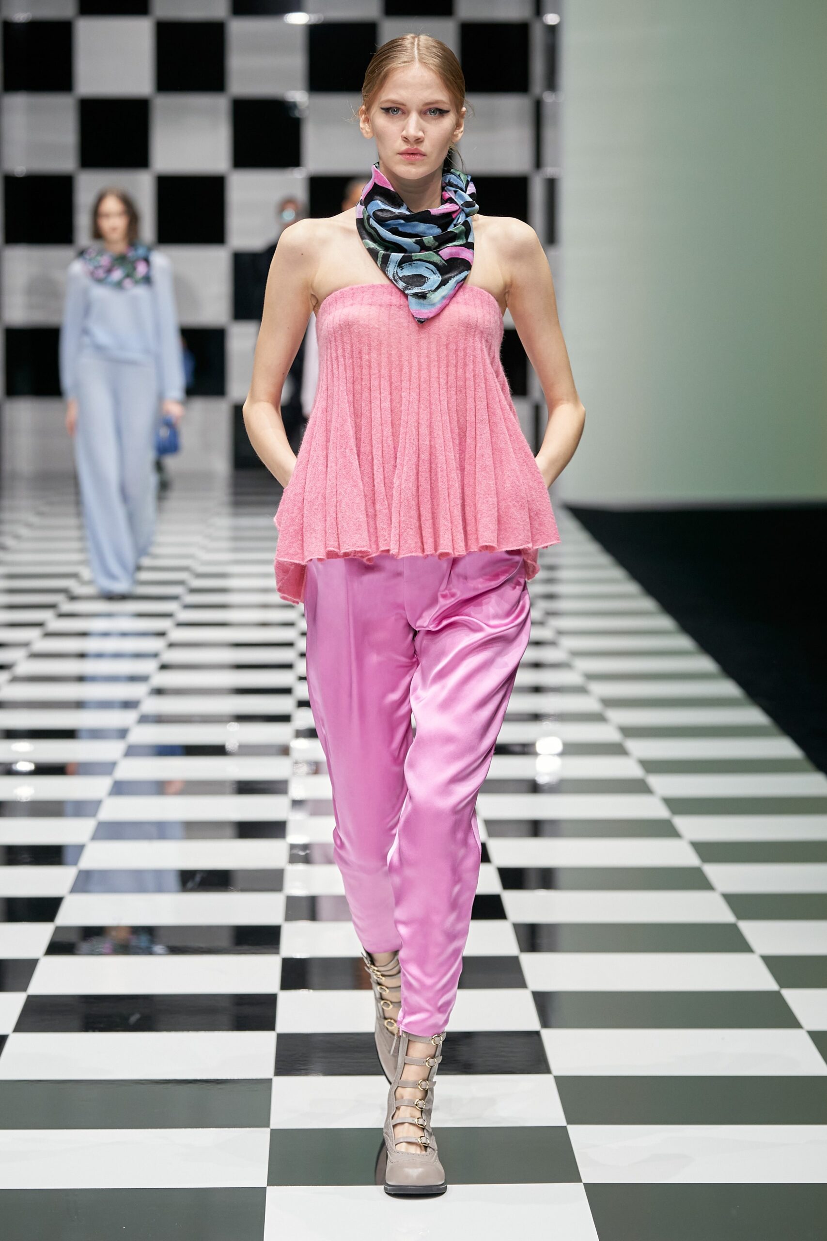 Emporio Armani F/W 22 Look 44