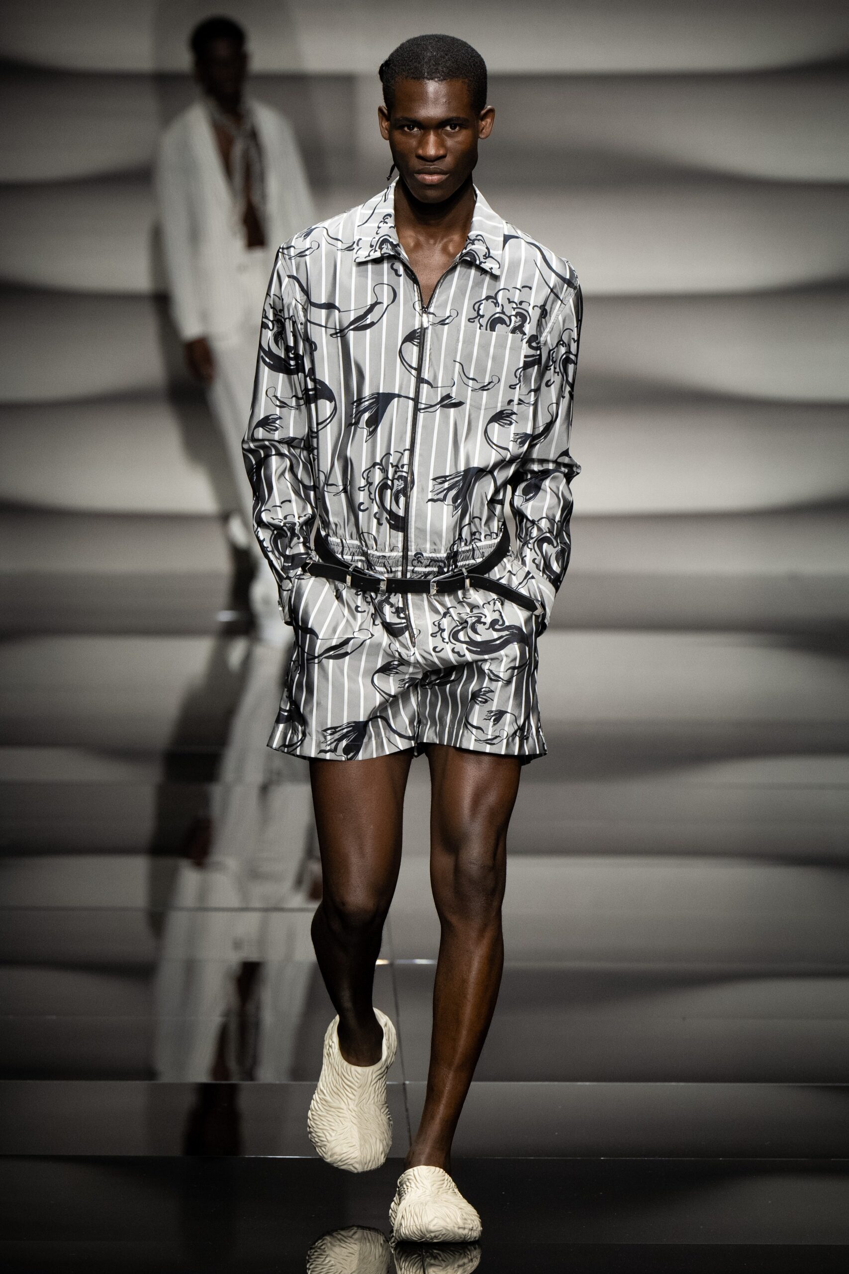 Emporio Armani S/S 23 Menswear Look 44