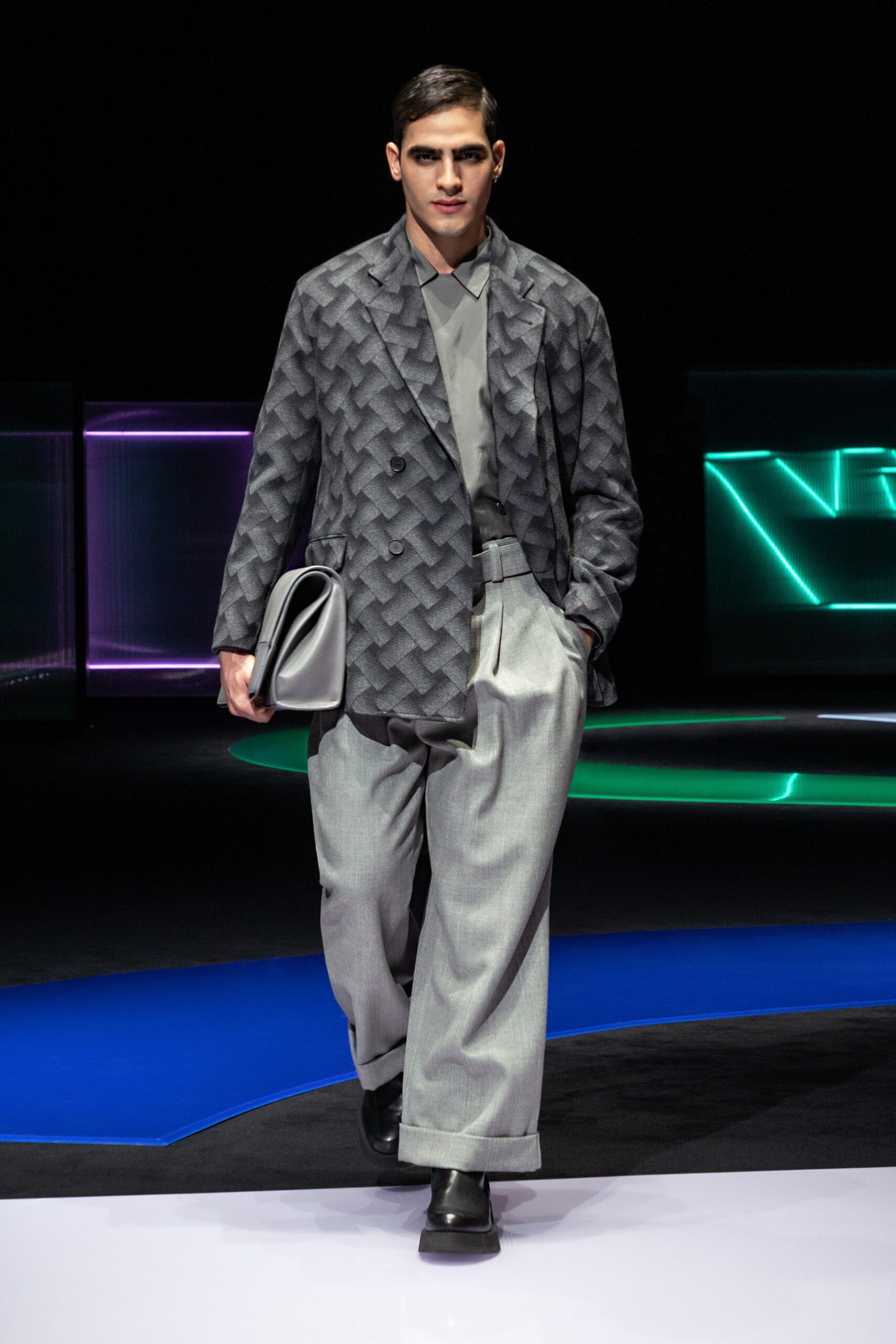 Emporio Armani F/W 21 Look 45