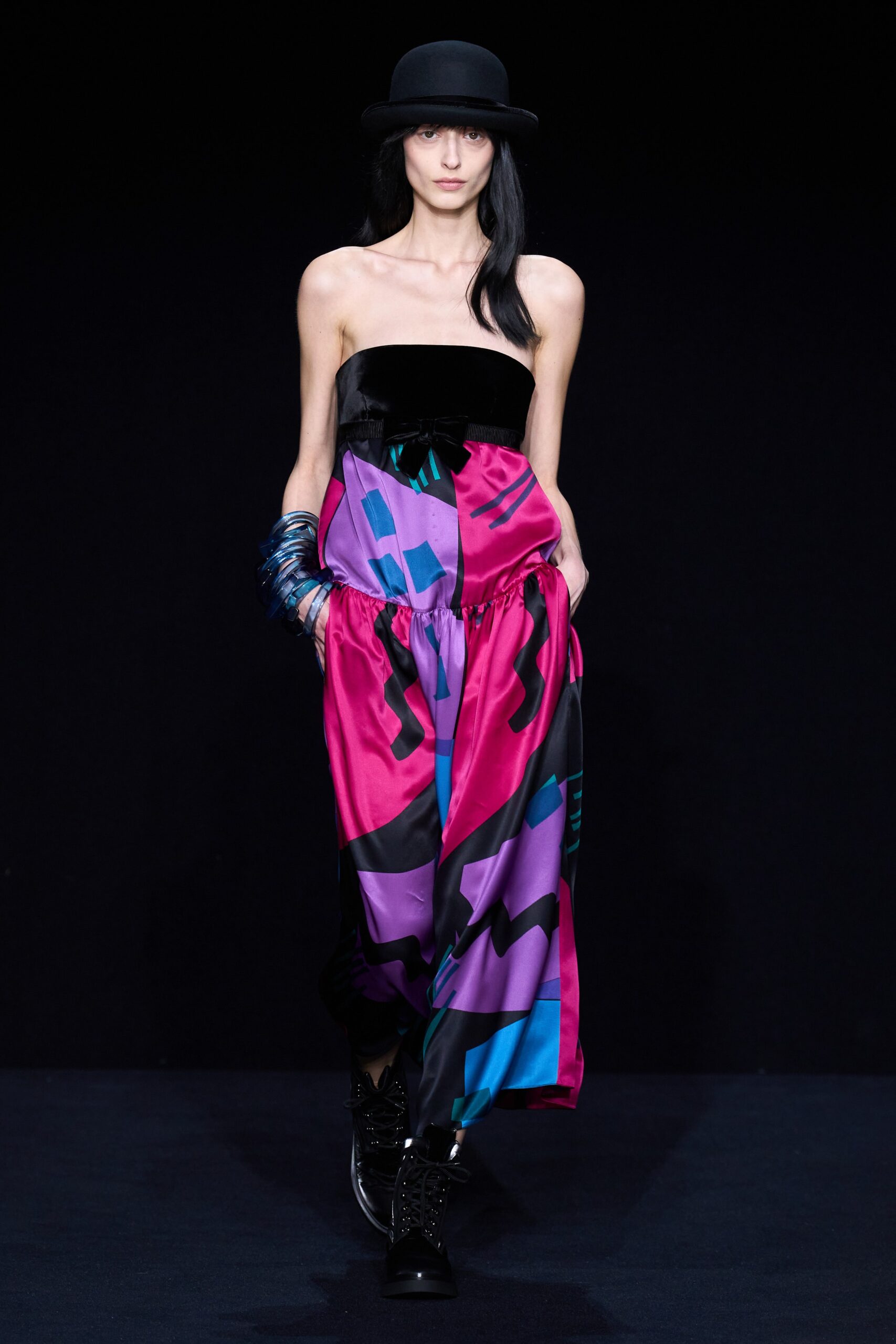 Emporio Armani F/W 23 Look 45